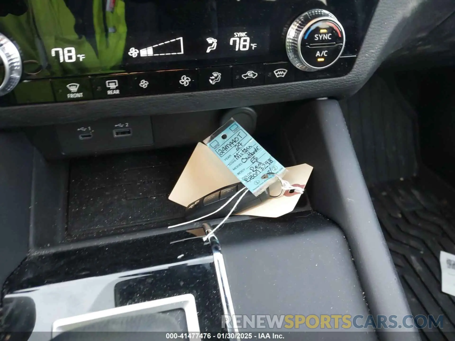 11 fotografías del automóvil dañado JA4J4UA88RZ073298 MITSUBISHI OUTLANDER 2024