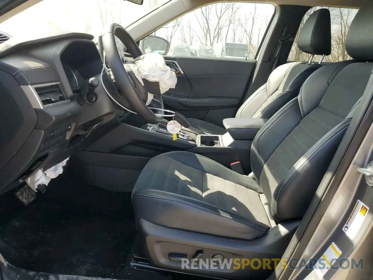 7 fotografías del automóvil dañado JA4J4VA80RZ027597 MITSUBISHI OUTLANDER 2024