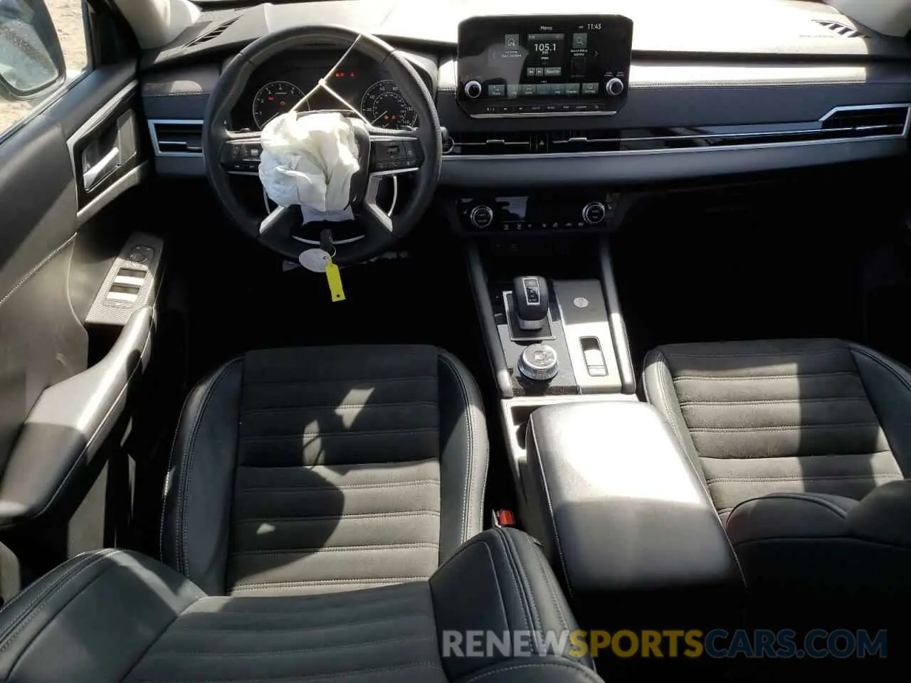 8 fotografías del automóvil dañado JA4J4VA80RZ027597 MITSUBISHI OUTLANDER 2024