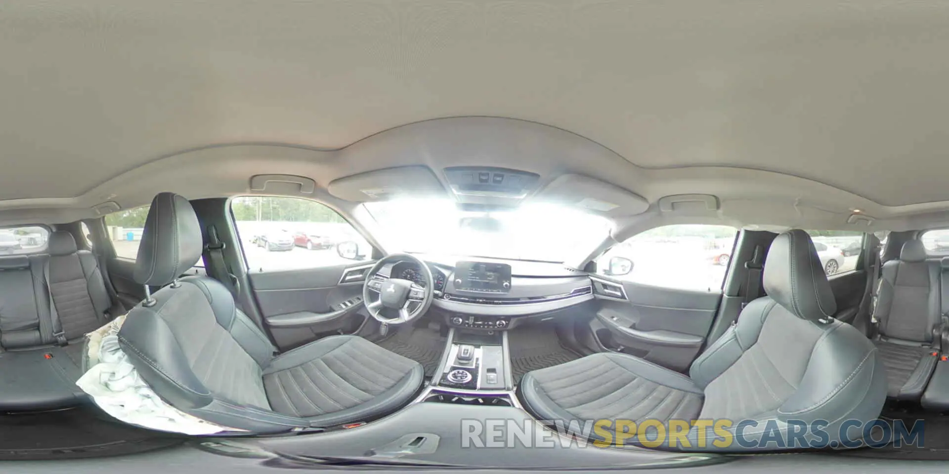 15 fotografías del automóvil dañado JA4J4VA81RZ006631 MITSUBISHI OUTLANDER 2024