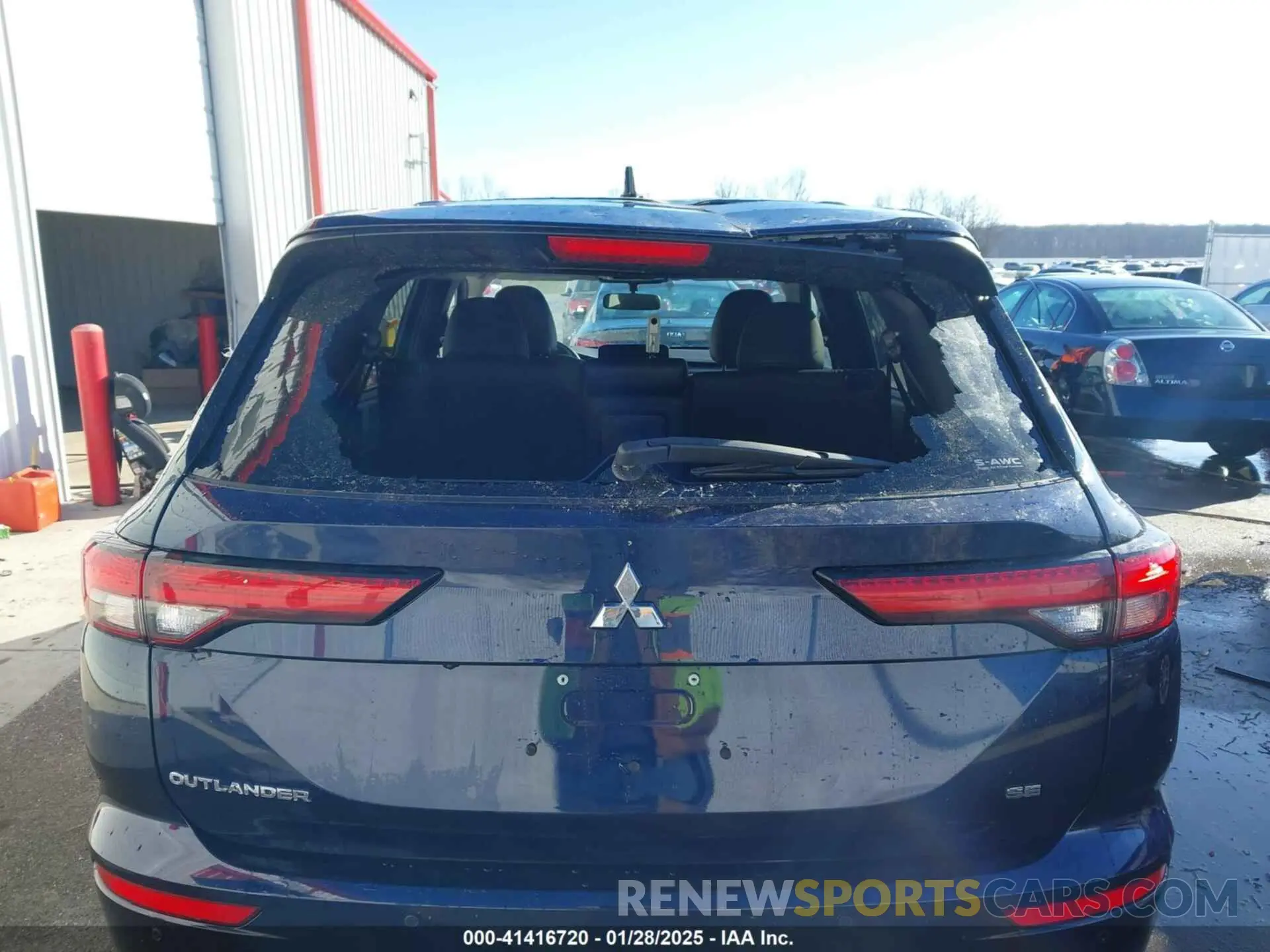 6 fotografías del automóvil dañado JA4J4VA81RZ007200 MITSUBISHI OUTLANDER 2024