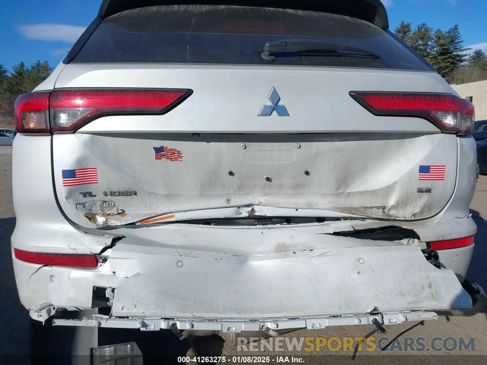 17 fotografías del automóvil dañado JA4J4VA81RZ009531 MITSUBISHI OUTLANDER 2024