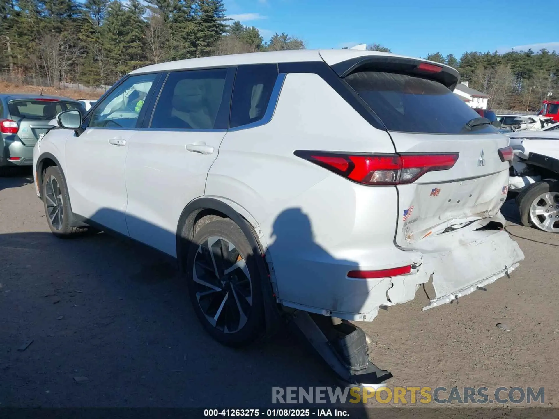 3 fotografías del automóvil dañado JA4J4VA81RZ009531 MITSUBISHI OUTLANDER 2024