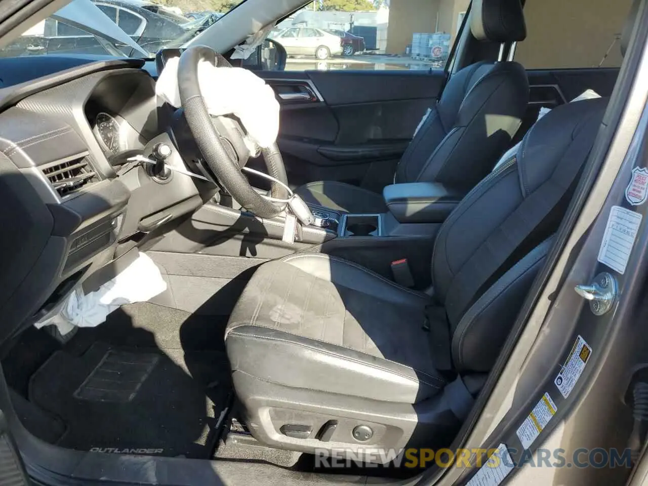 7 fotografías del automóvil dañado JA4J4VA81RZ036017 MITSUBISHI OUTLANDER 2024
