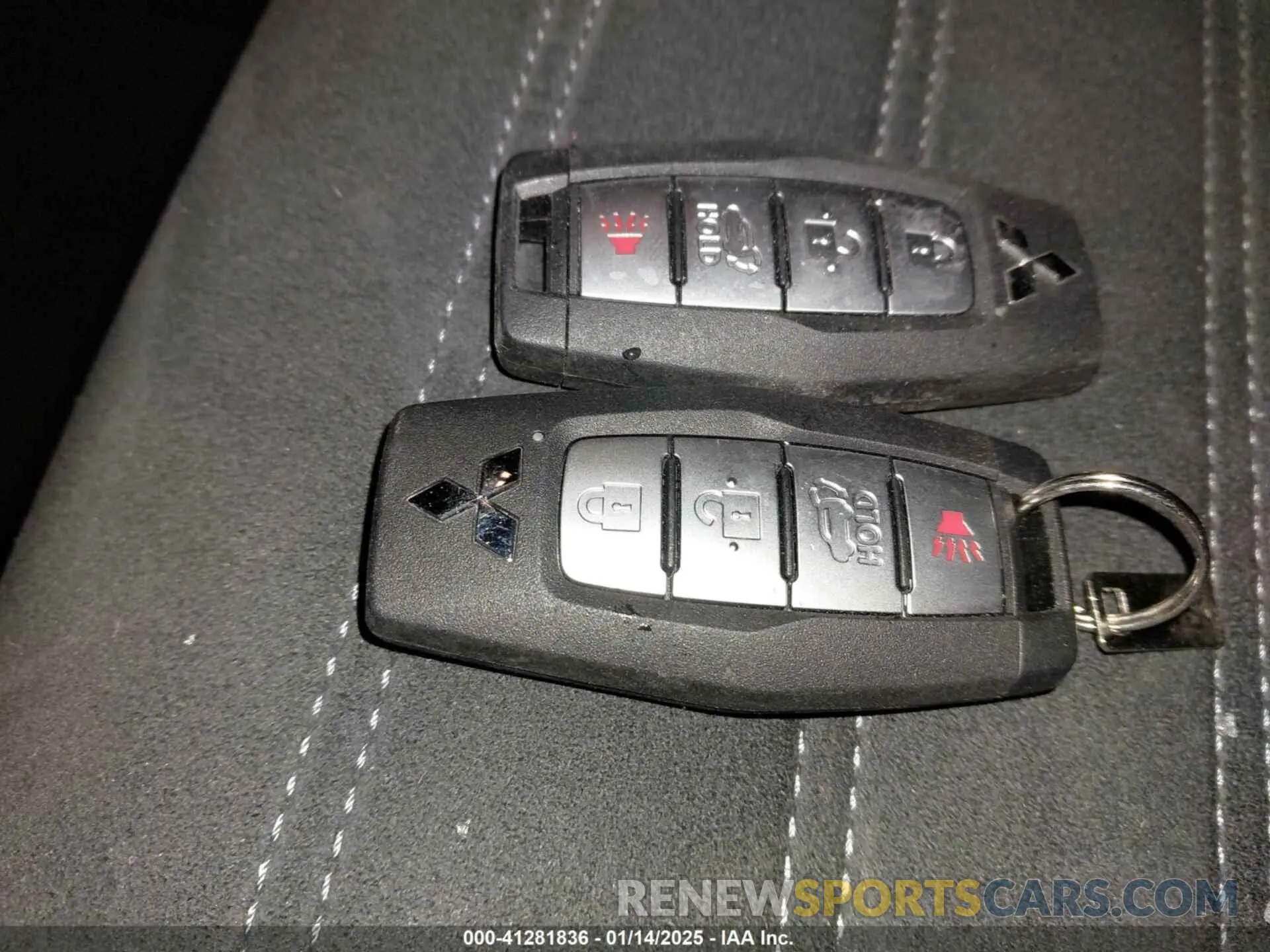 11 fotografías del automóvil dañado JA4J4VA81RZ058518 MITSUBISHI OUTLANDER 2024