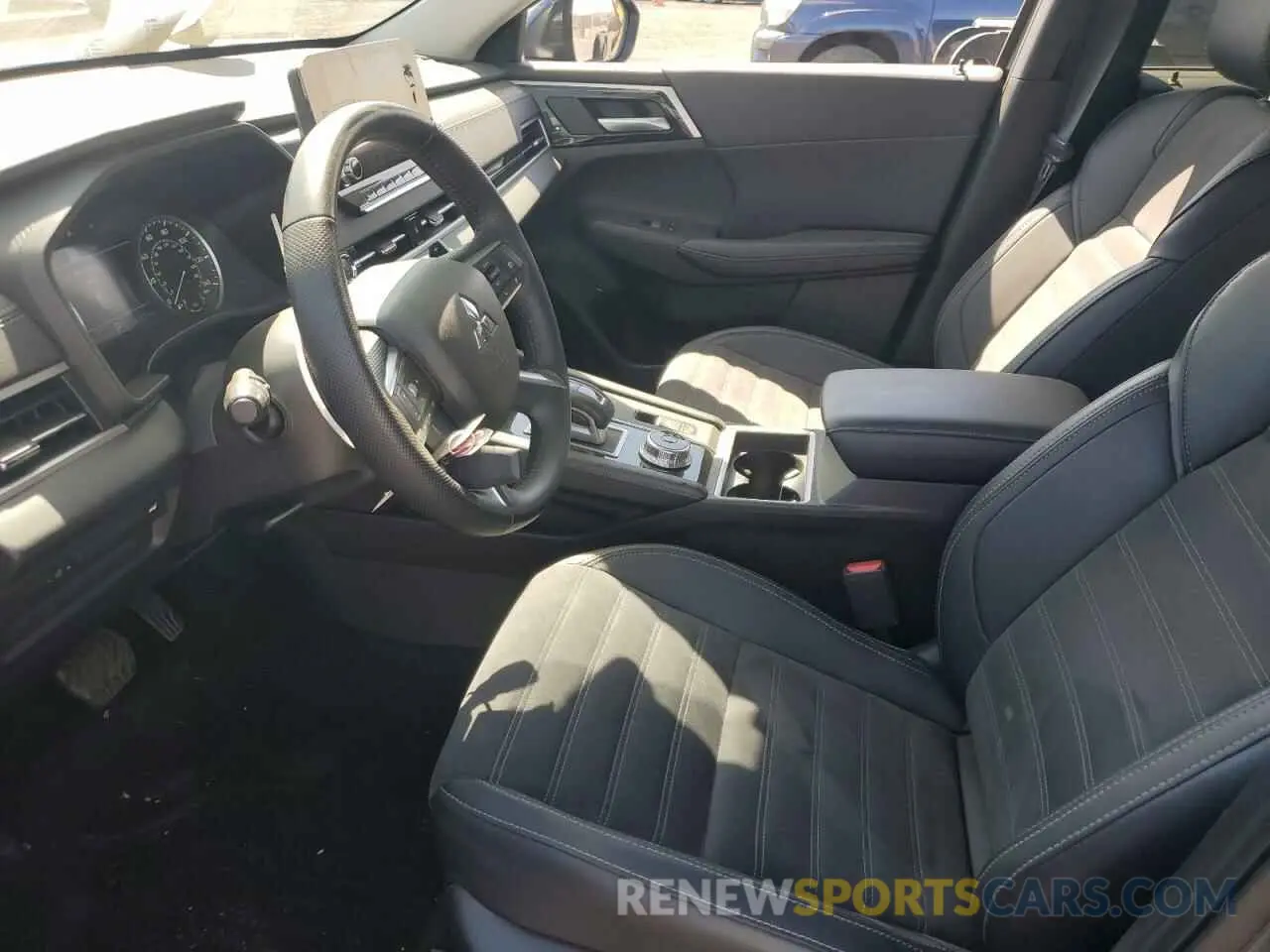 7 fotografías del automóvil dañado JA4J4VA81RZ077151 MITSUBISHI OUTLANDER 2024