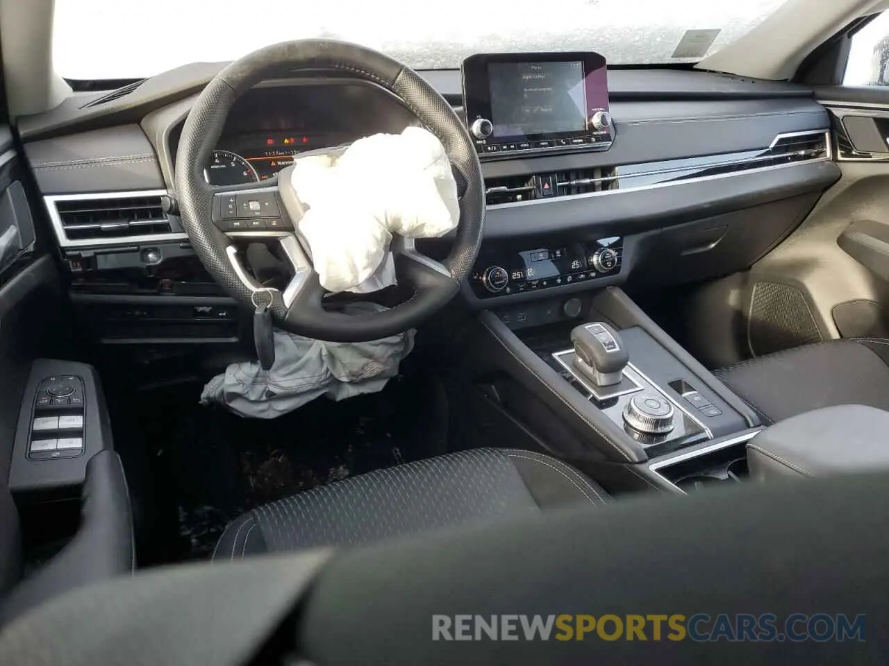 8 fotografías del automóvil dañado JA4J4VA82RZ629868 MITSUBISHI OUTLANDER 2024