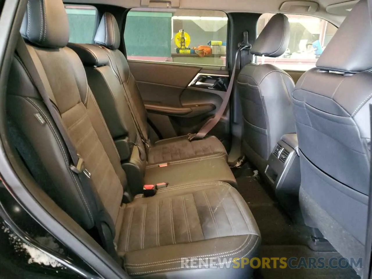 11 fotografías del automóvil dañado JA4J4VA83RZ072808 MITSUBISHI OUTLANDER 2024