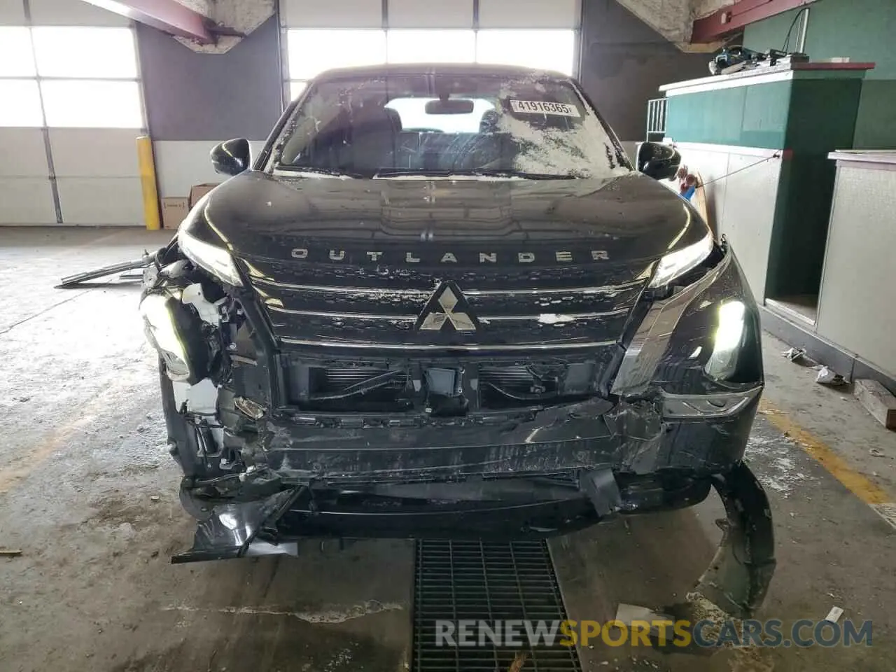 5 fotografías del automóvil dañado JA4J4VA83RZ072808 MITSUBISHI OUTLANDER 2024