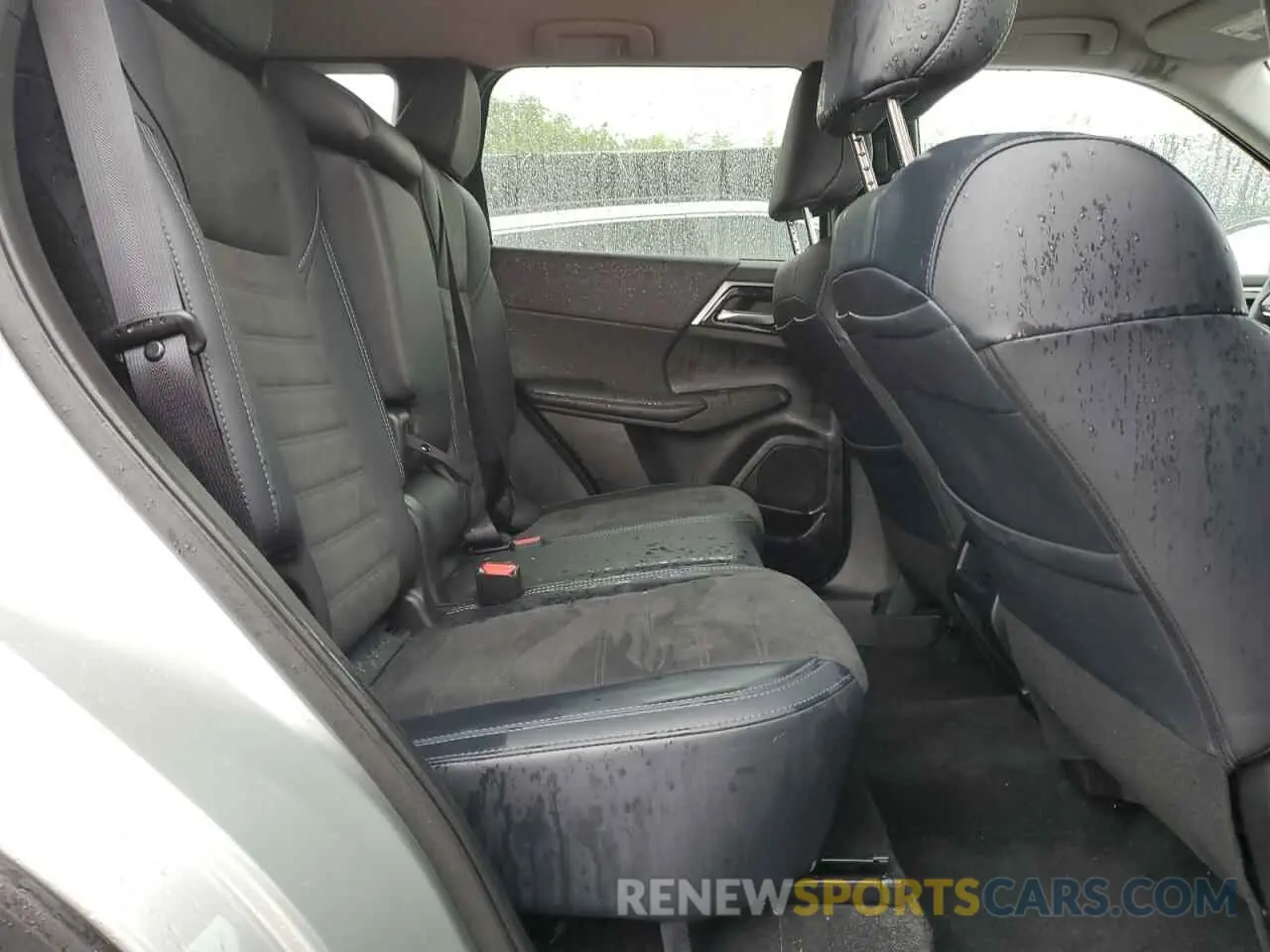 11 fotografías del automóvil dañado JA4J4VA83RZ085025 MITSUBISHI OUTLANDER 2024