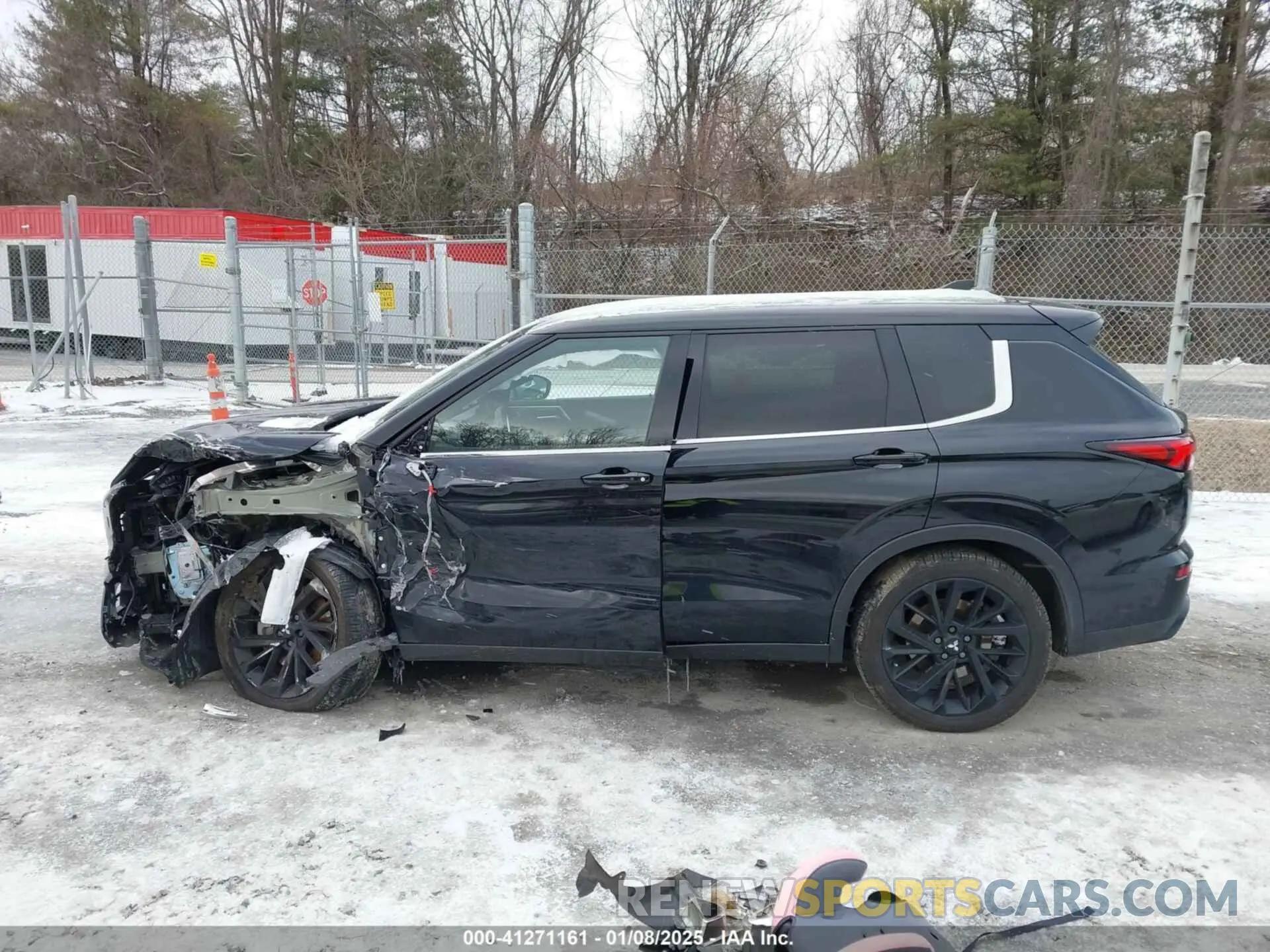 14 fotografías del automóvil dañado JA4J4VA84RZ030390 MITSUBISHI OUTLANDER 2024