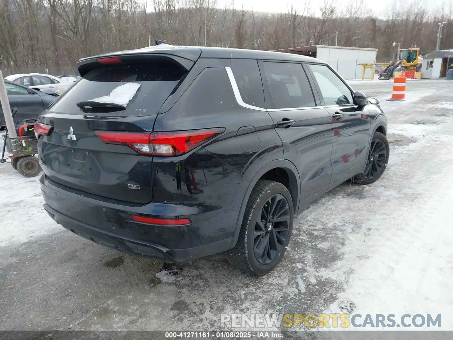 4 fotografías del automóvil dañado JA4J4VA84RZ030390 MITSUBISHI OUTLANDER 2024