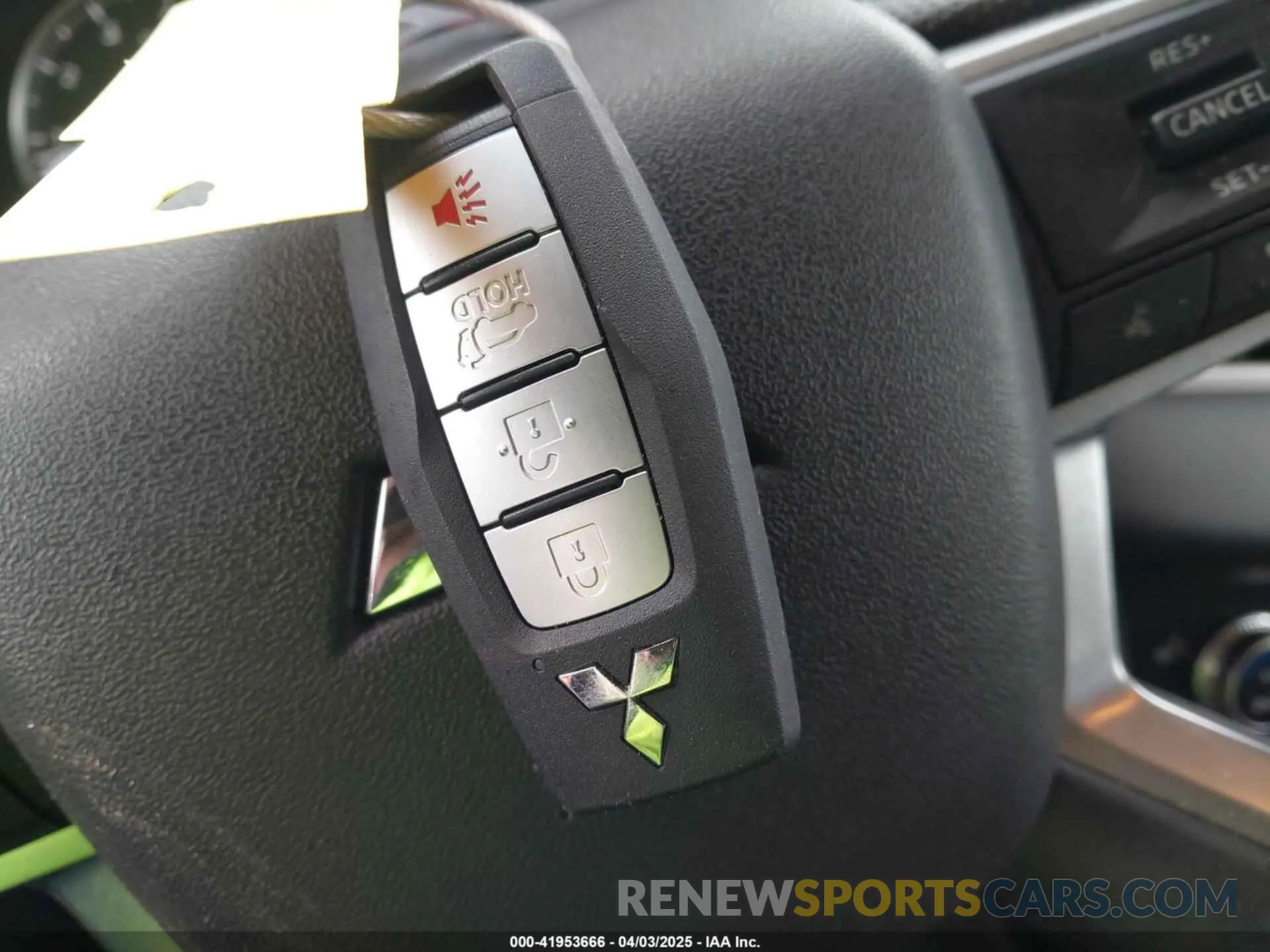 11 fotografías del automóvil dañado JA4J4VA84RZ072011 MITSUBISHI OUTLANDER 2024