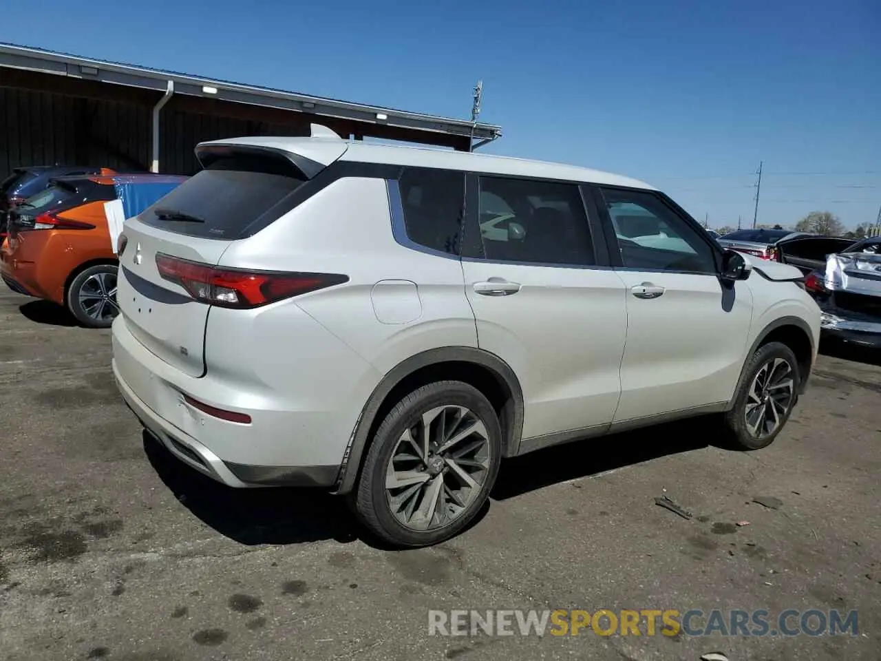 3 fotografías del automóvil dañado JA4J4VA84RZ079041 MITSUBISHI OUTLANDER 2024