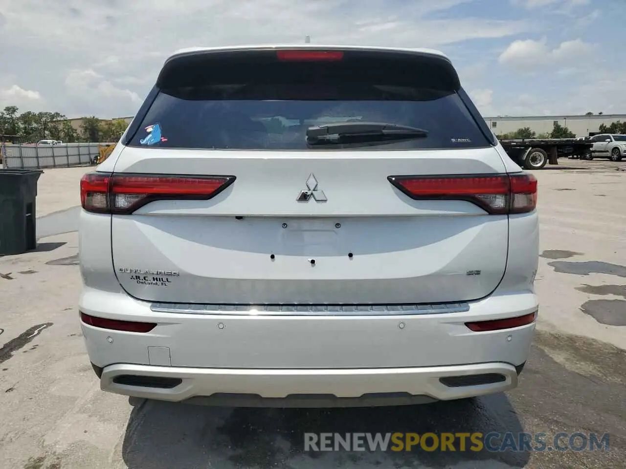 6 fotografías del automóvil dañado JA4J4VA84RZ082618 MITSUBISHI OUTLANDER 2024