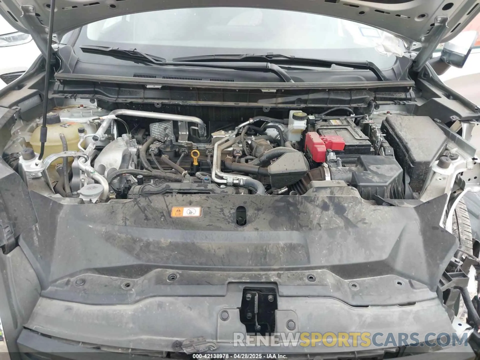 10 fotografías del automóvil dañado JA4J4VA85RZ050308 MITSUBISHI OUTLANDER 2024