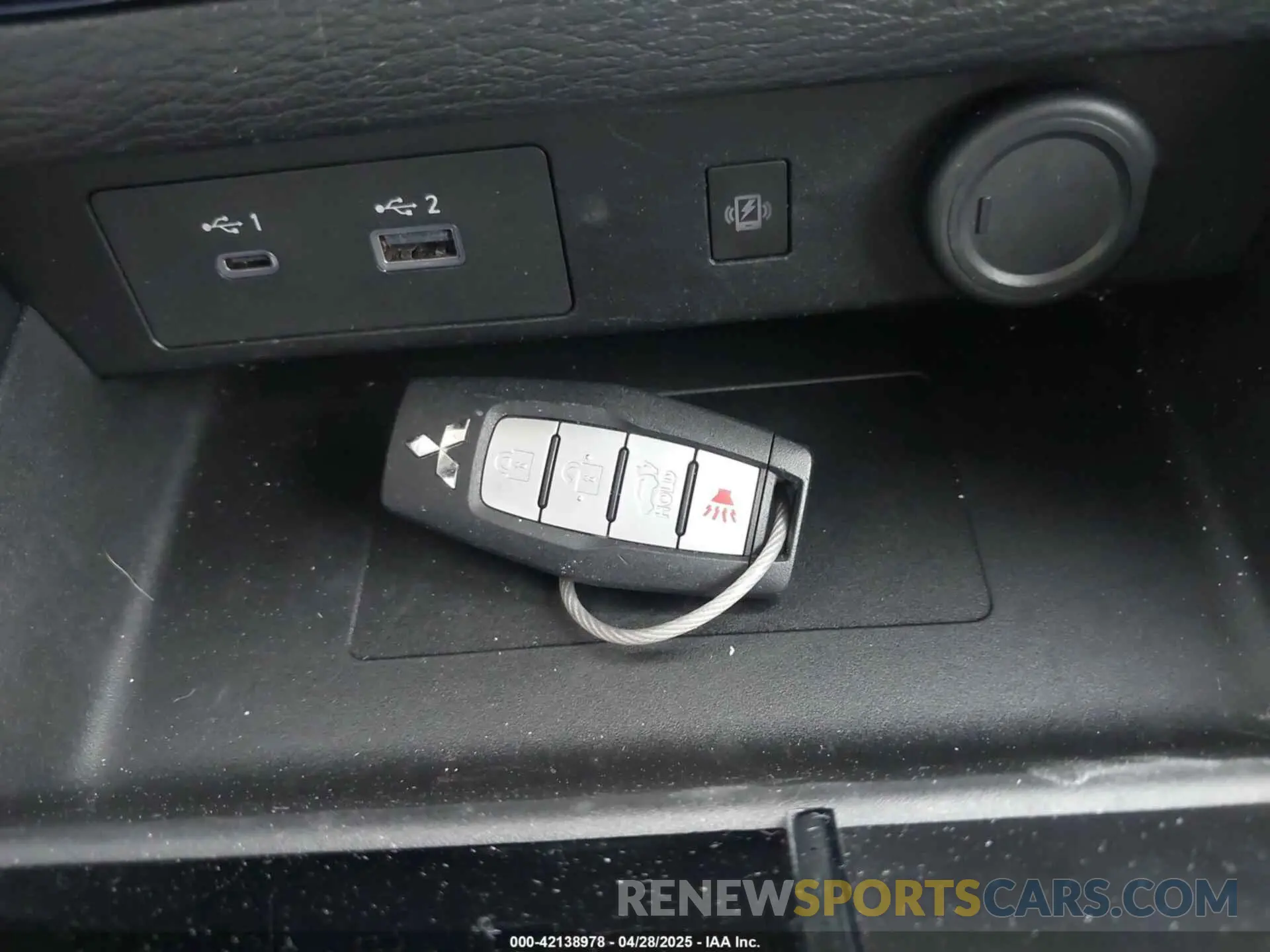 11 fotografías del automóvil dañado JA4J4VA85RZ050308 MITSUBISHI OUTLANDER 2024