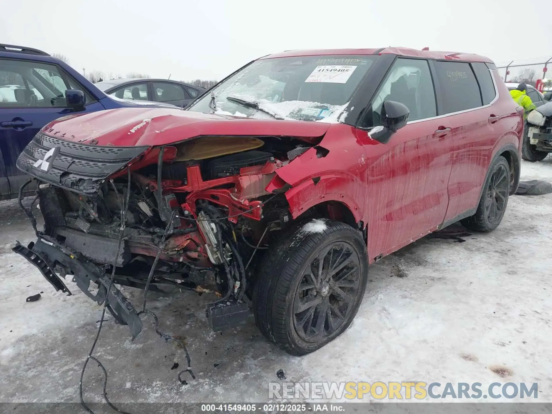 2 fotografías del automóvil dañado JA4J4VA85RZ054990 MITSUBISHI OUTLANDER 2024