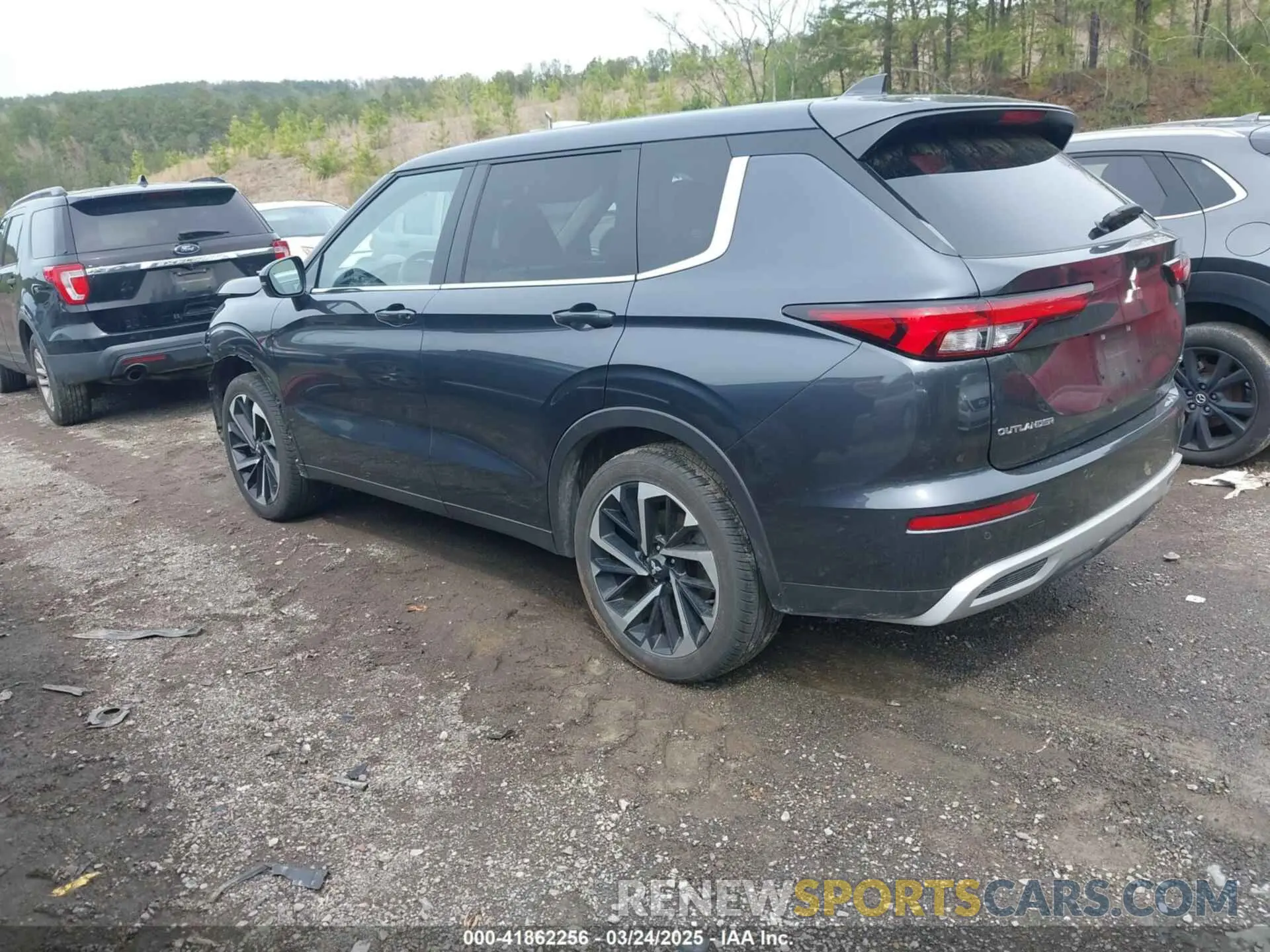 3 fotografías del automóvil dañado JA4J4VA85RZ064998 MITSUBISHI OUTLANDER 2024