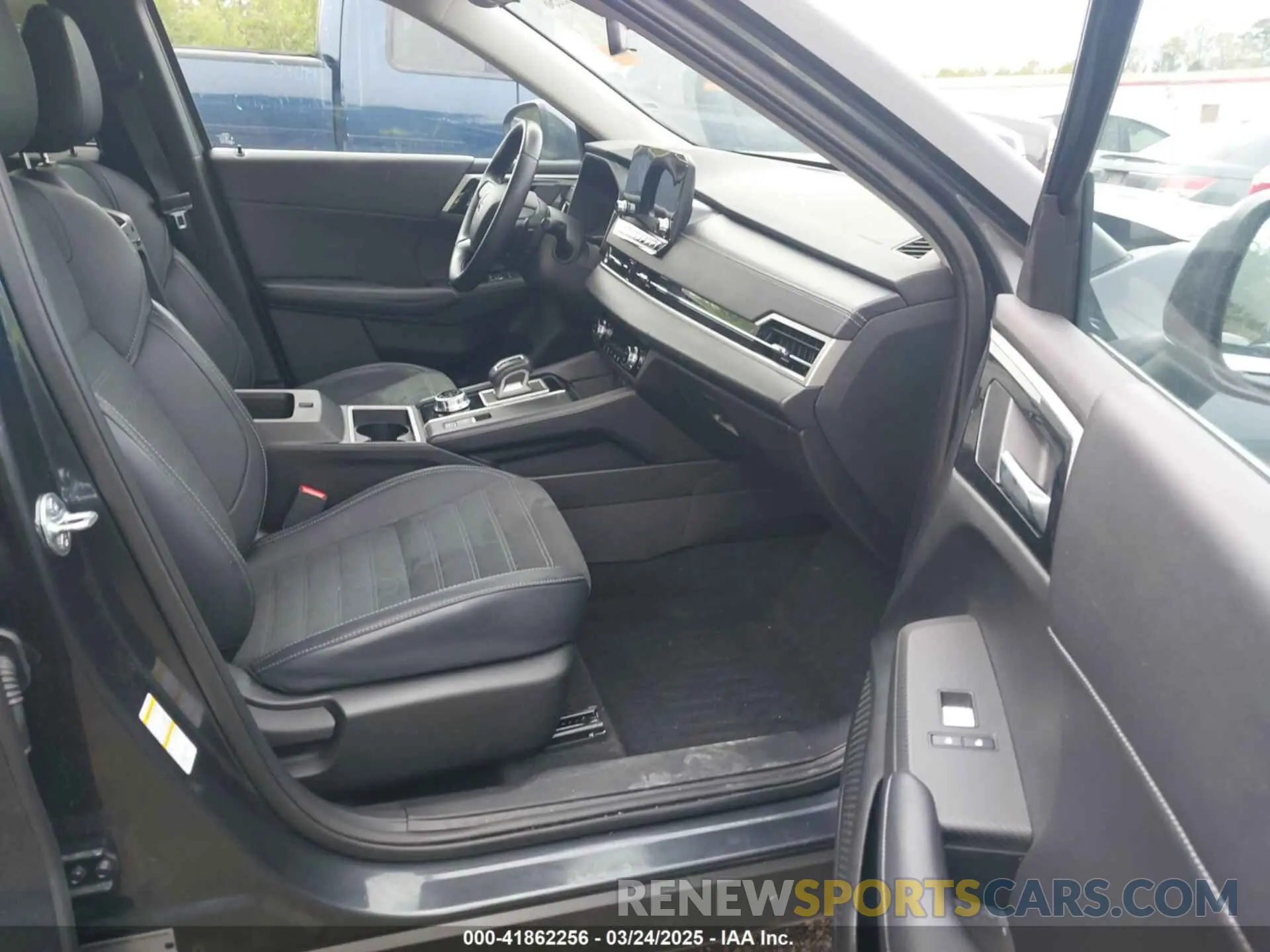5 fotografías del automóvil dañado JA4J4VA85RZ064998 MITSUBISHI OUTLANDER 2024