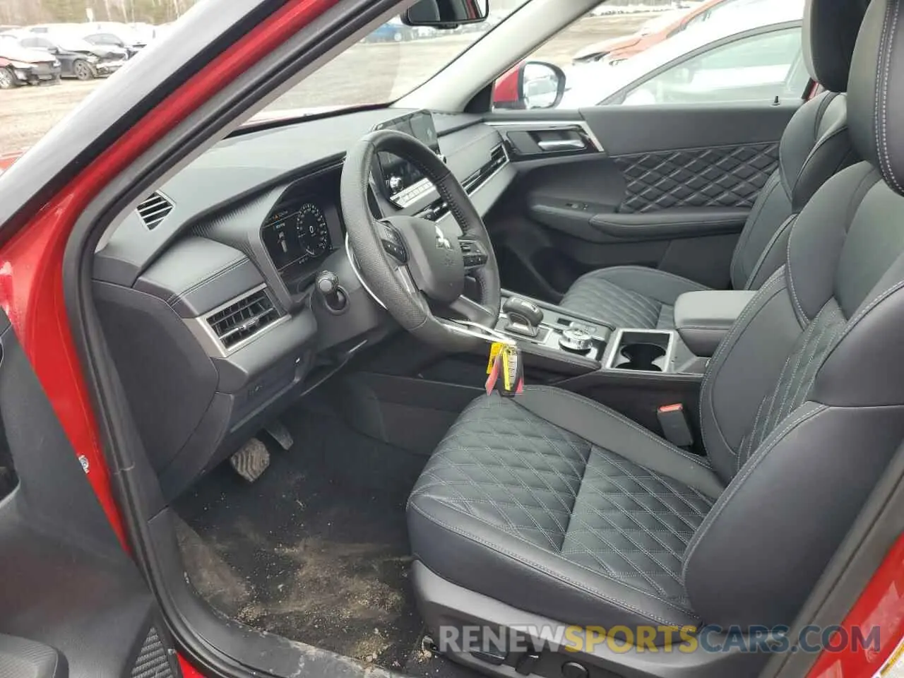 8 fotografías del automóvil dañado JA4J4VA85RZ631498 MITSUBISHI OUTLANDER 2024