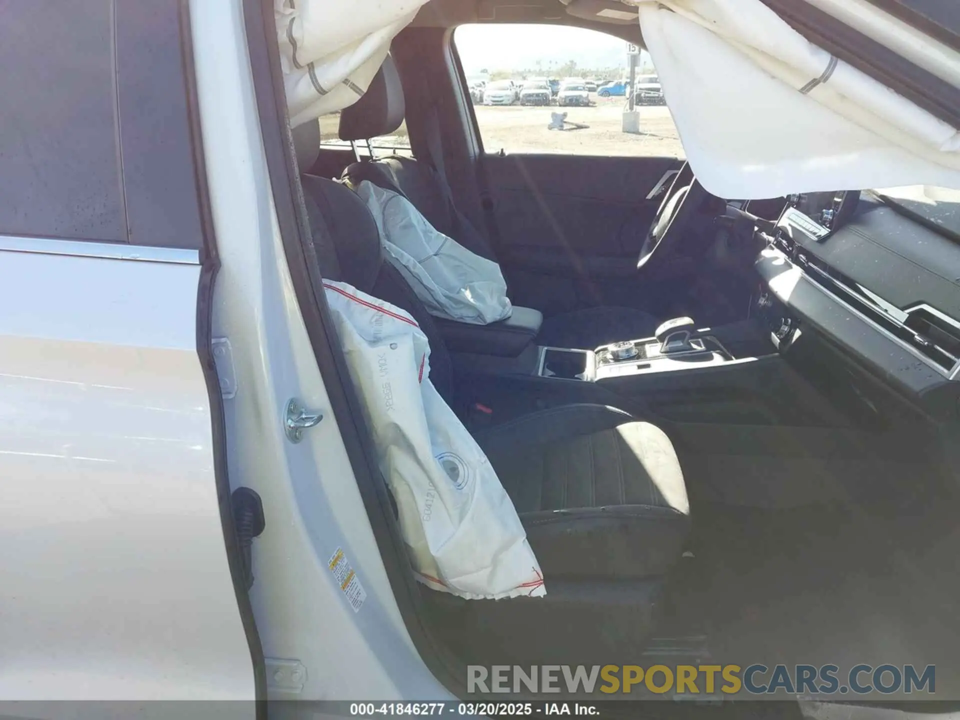 5 fotografías del automóvil dañado JA4J4VA86RZ081910 MITSUBISHI OUTLANDER 2024