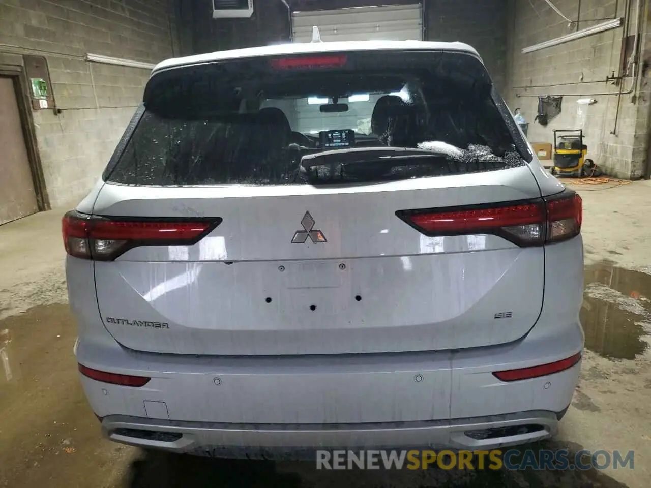 6 fotografías del automóvil dañado JA4J4VA87RZ015754 MITSUBISHI OUTLANDER 2024