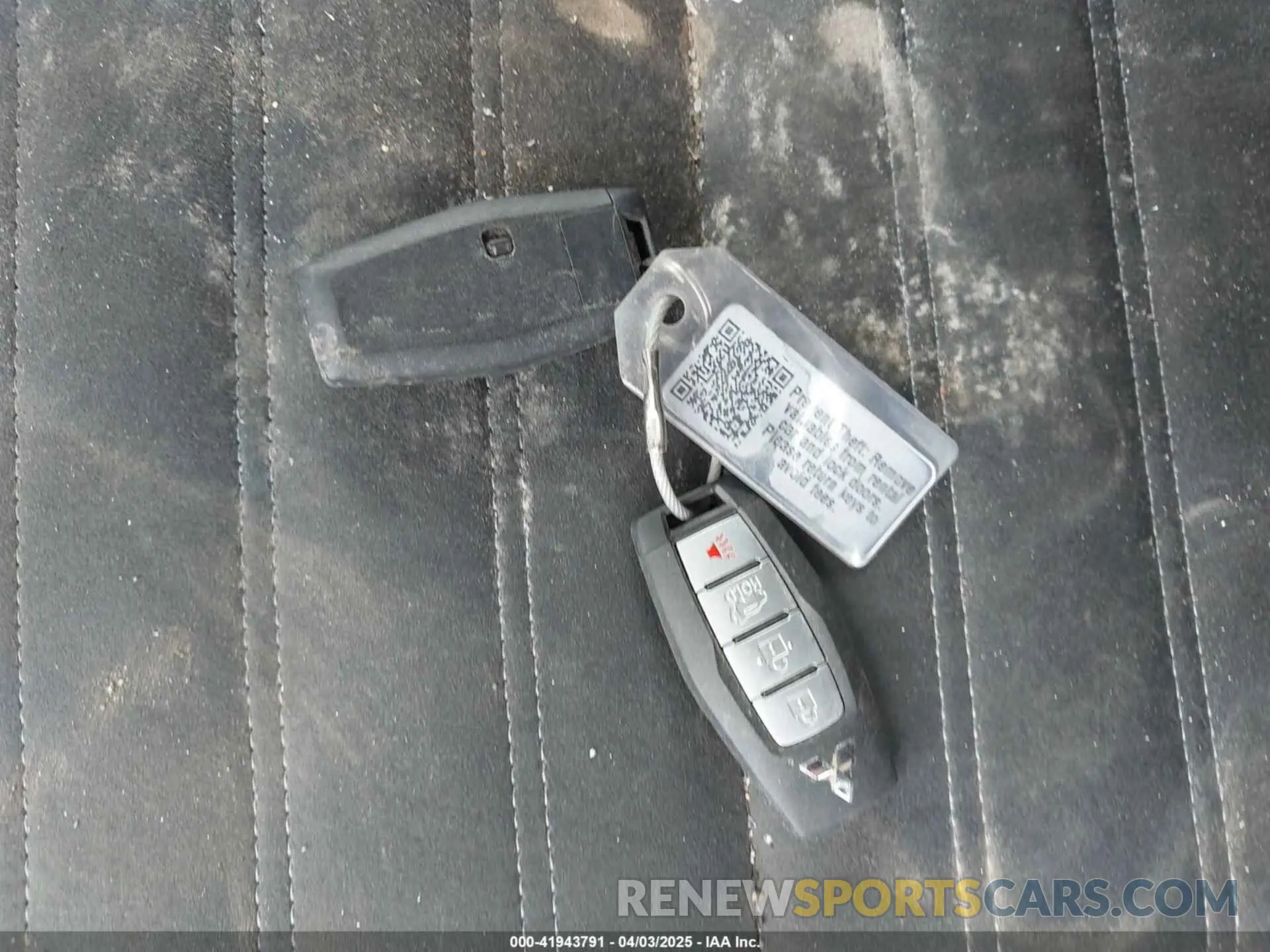 11 fotografías del automóvil dañado JA4J4VA87RZ051752 MITSUBISHI OUTLANDER 2024