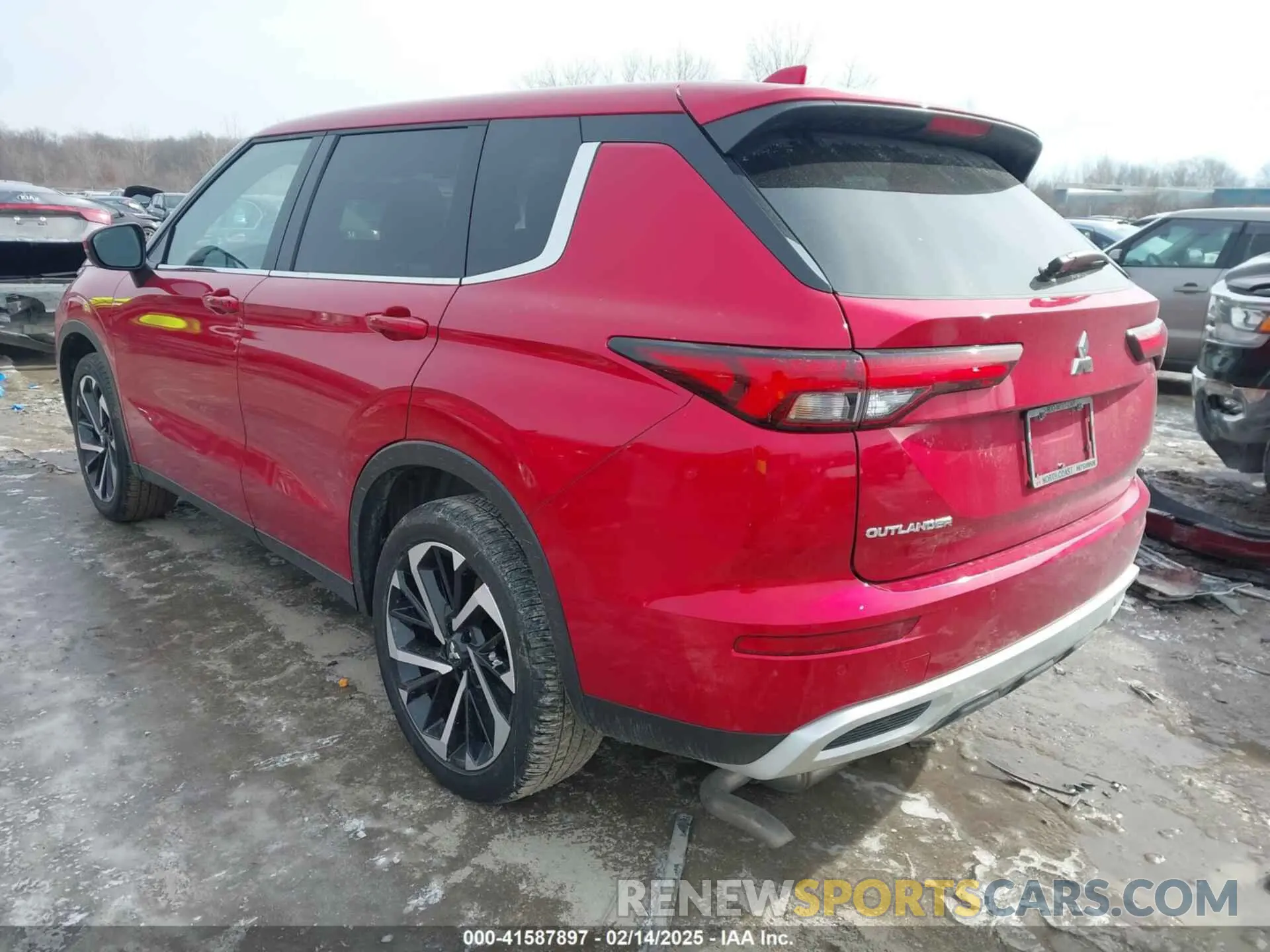 3 fotografías del automóvil dañado JA4J4VA88RZ025614 MITSUBISHI OUTLANDER 2024