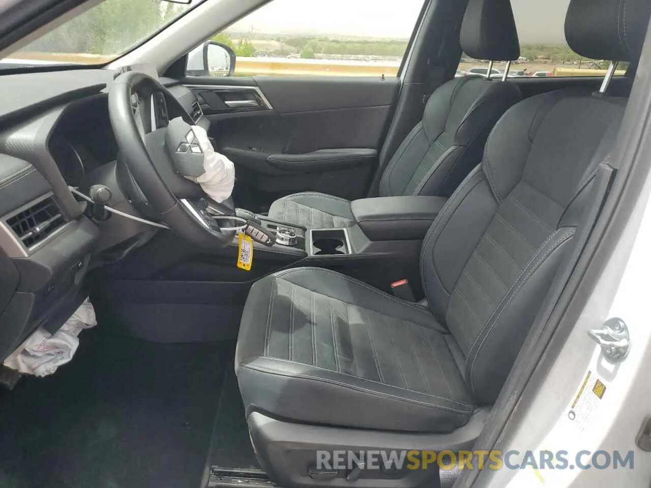 7 fotografías del automóvil dañado JA4J4VA88RZ055437 MITSUBISHI OUTLANDER 2024