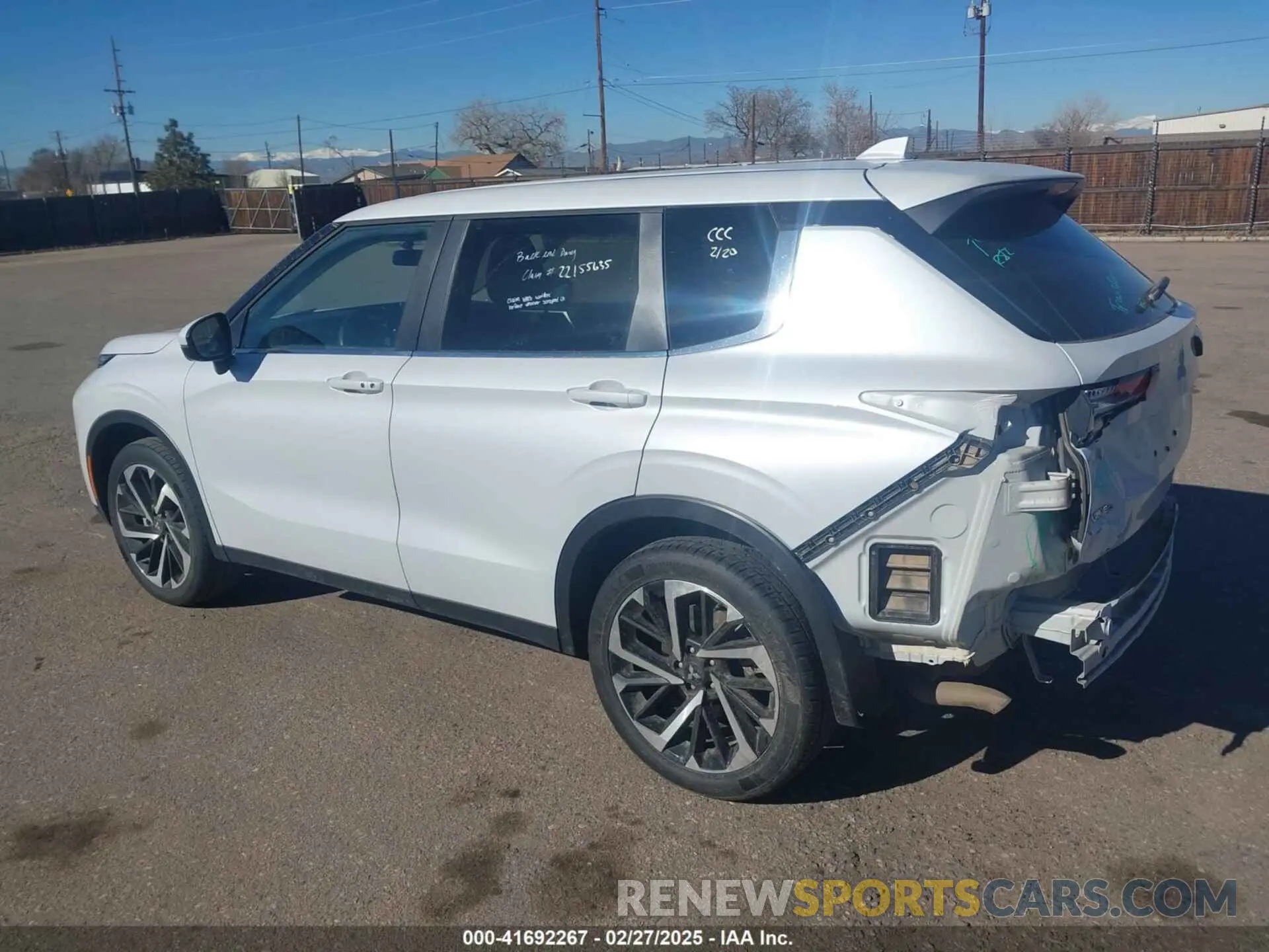 3 fotografías del automóvil dañado JA4J4VA8XRZ051857 MITSUBISHI OUTLANDER 2024