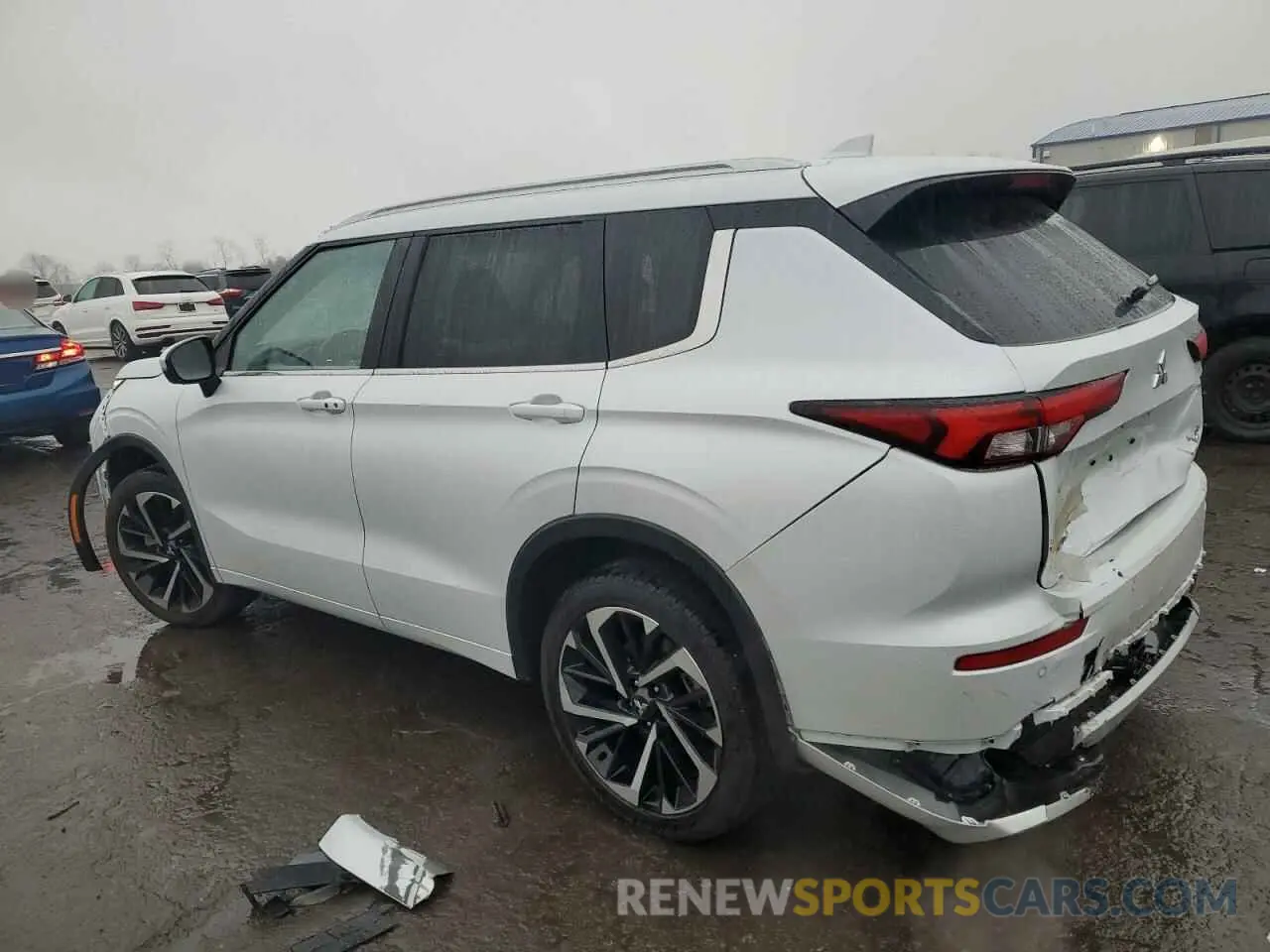 2 fotografías del automóvil dañado JA4J4WA81RZ052143 MITSUBISHI OUTLANDER 2024