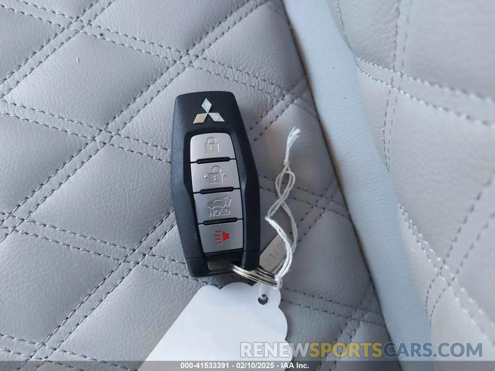 11 fotografías del automóvil dañado JA4J4WA84RZ015216 MITSUBISHI OUTLANDER 2024