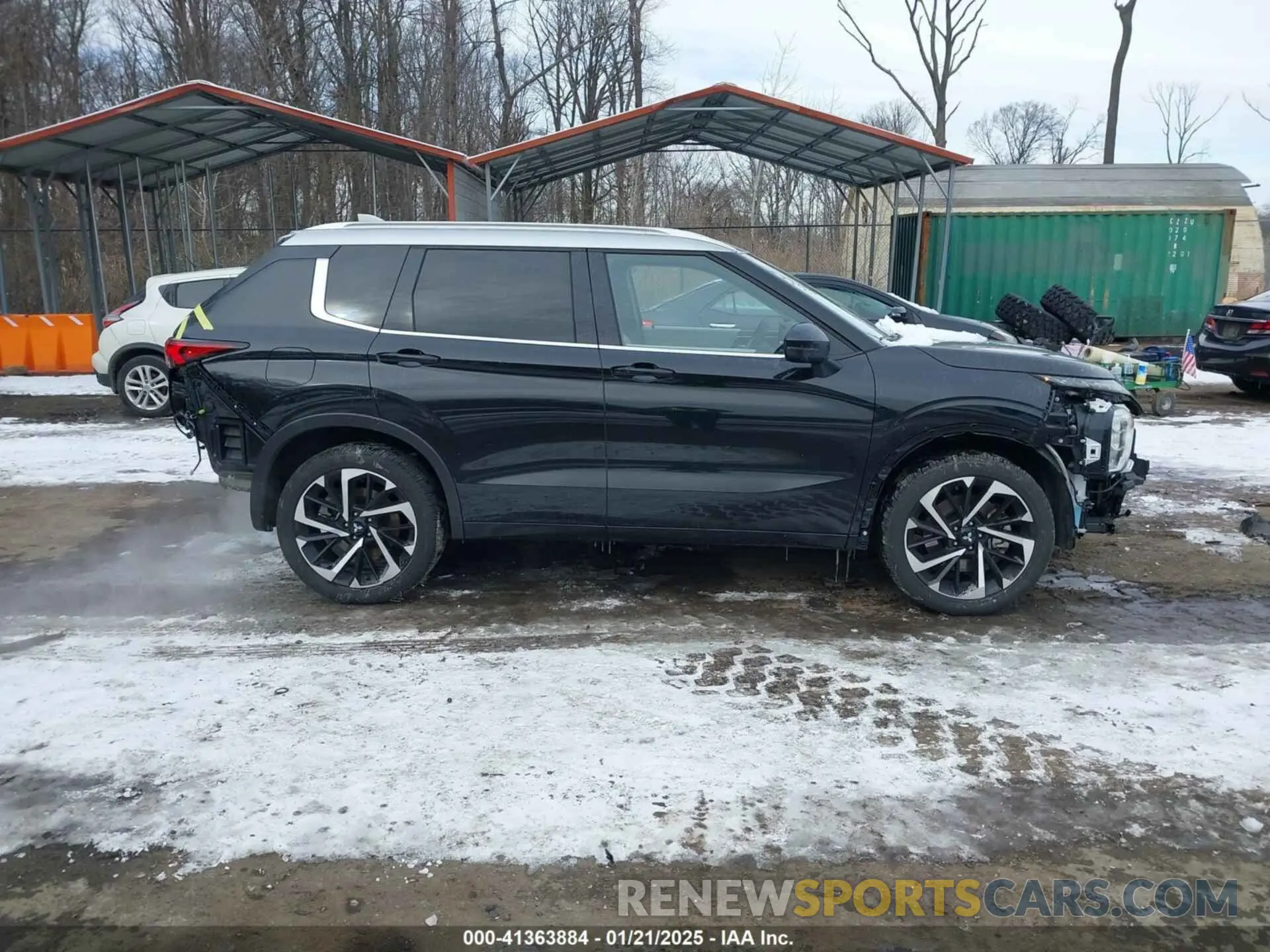 14 fotografías del automóvil dañado JA4J4WA87RZ030521 MITSUBISHI OUTLANDER 2024