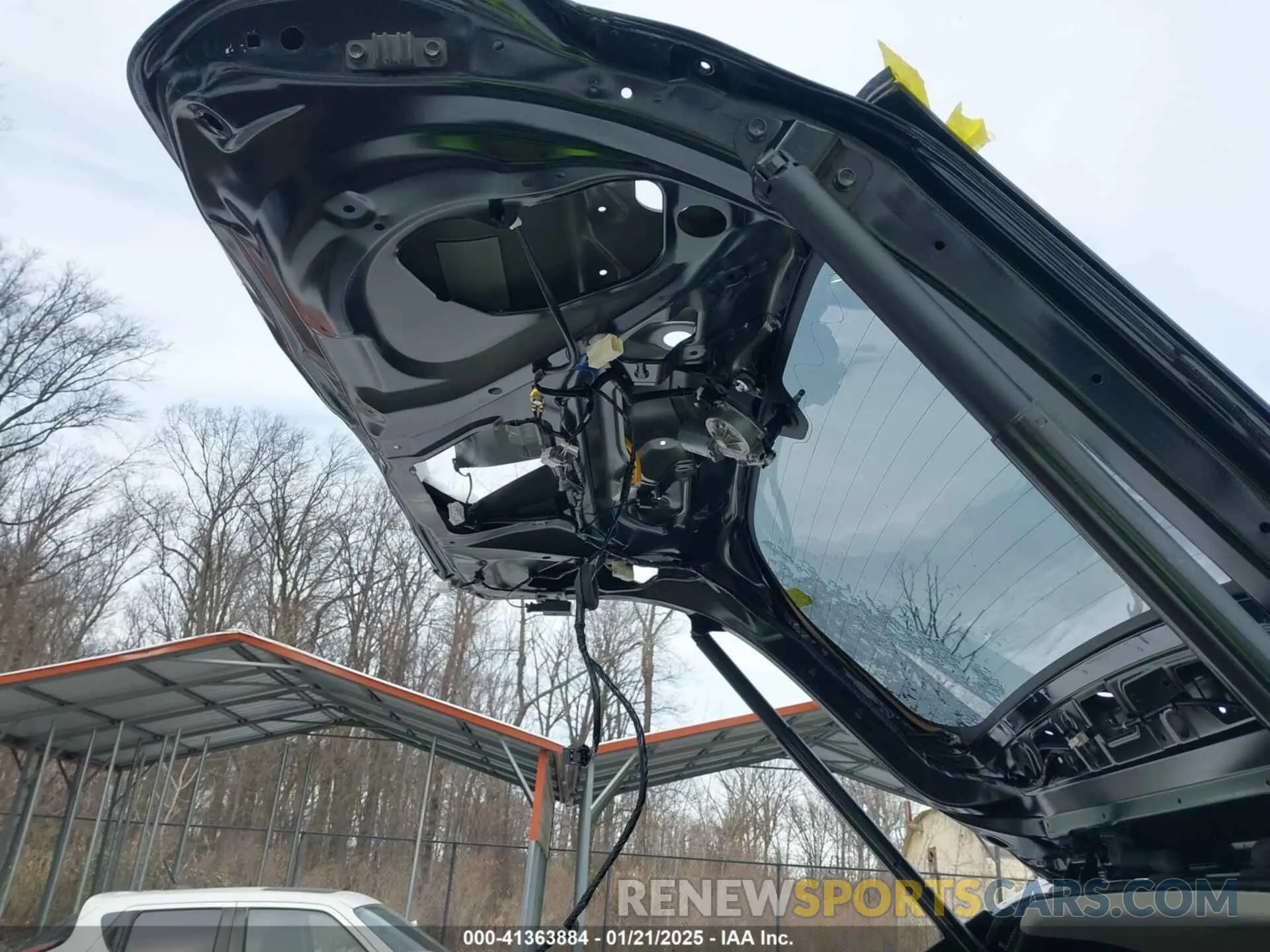 20 fotografías del automóvil dañado JA4J4WA87RZ030521 MITSUBISHI OUTLANDER 2024