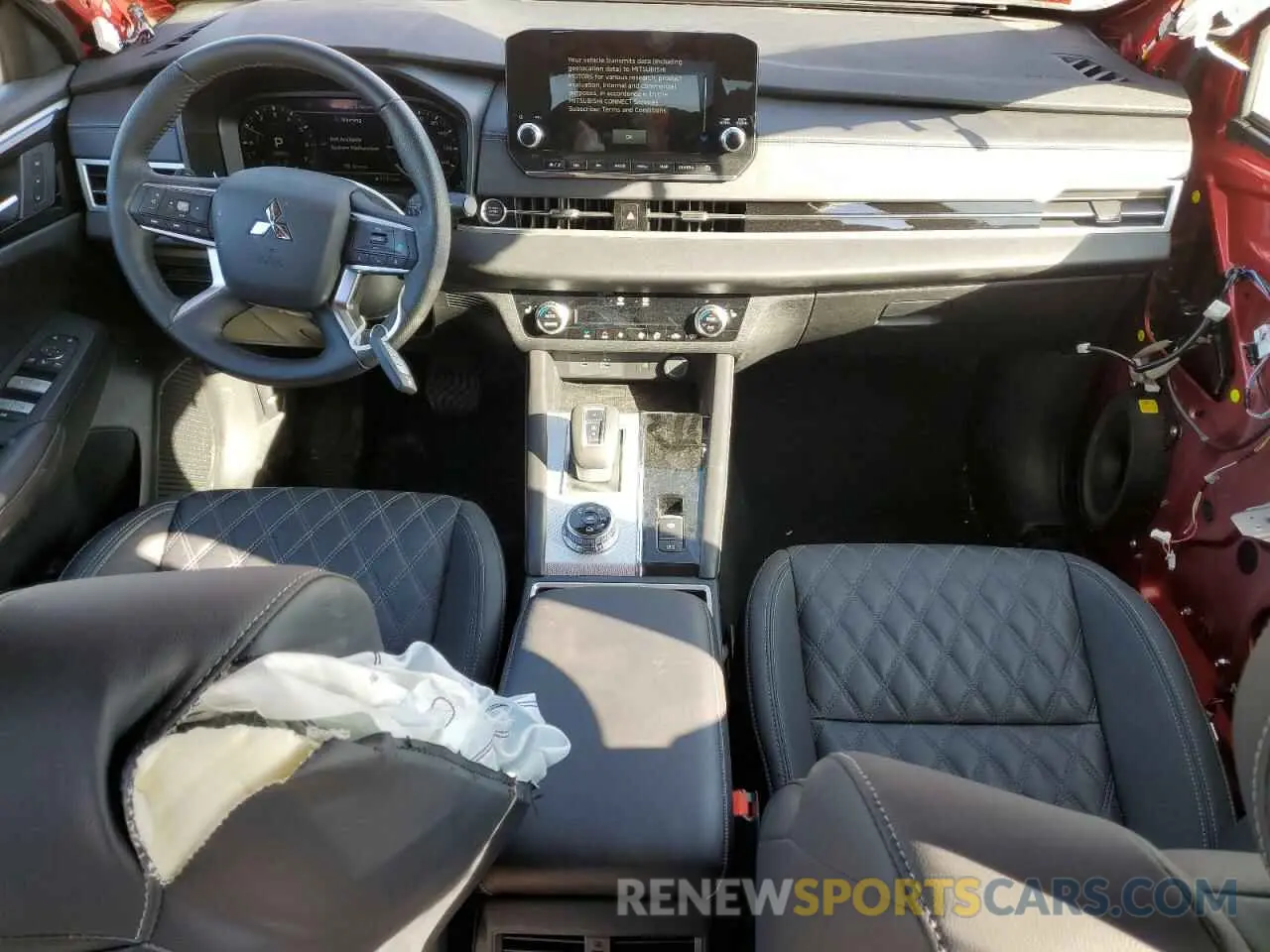 8 fotografías del automóvil dañado JA4J4WA87RZ033645 MITSUBISHI OUTLANDER 2024