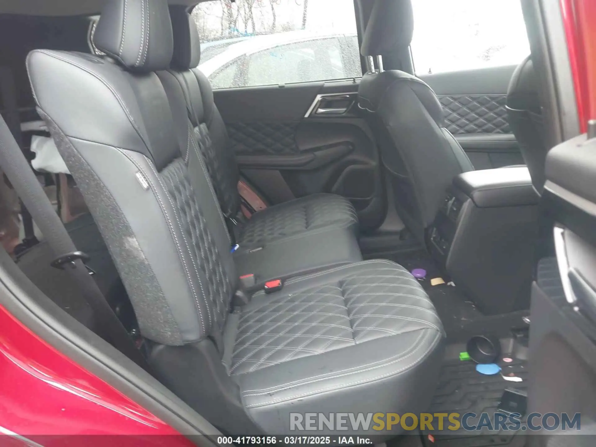 8 fotografías del automóvil dañado JA4J4WA8XRZ056028 MITSUBISHI OUTLANDER 2024