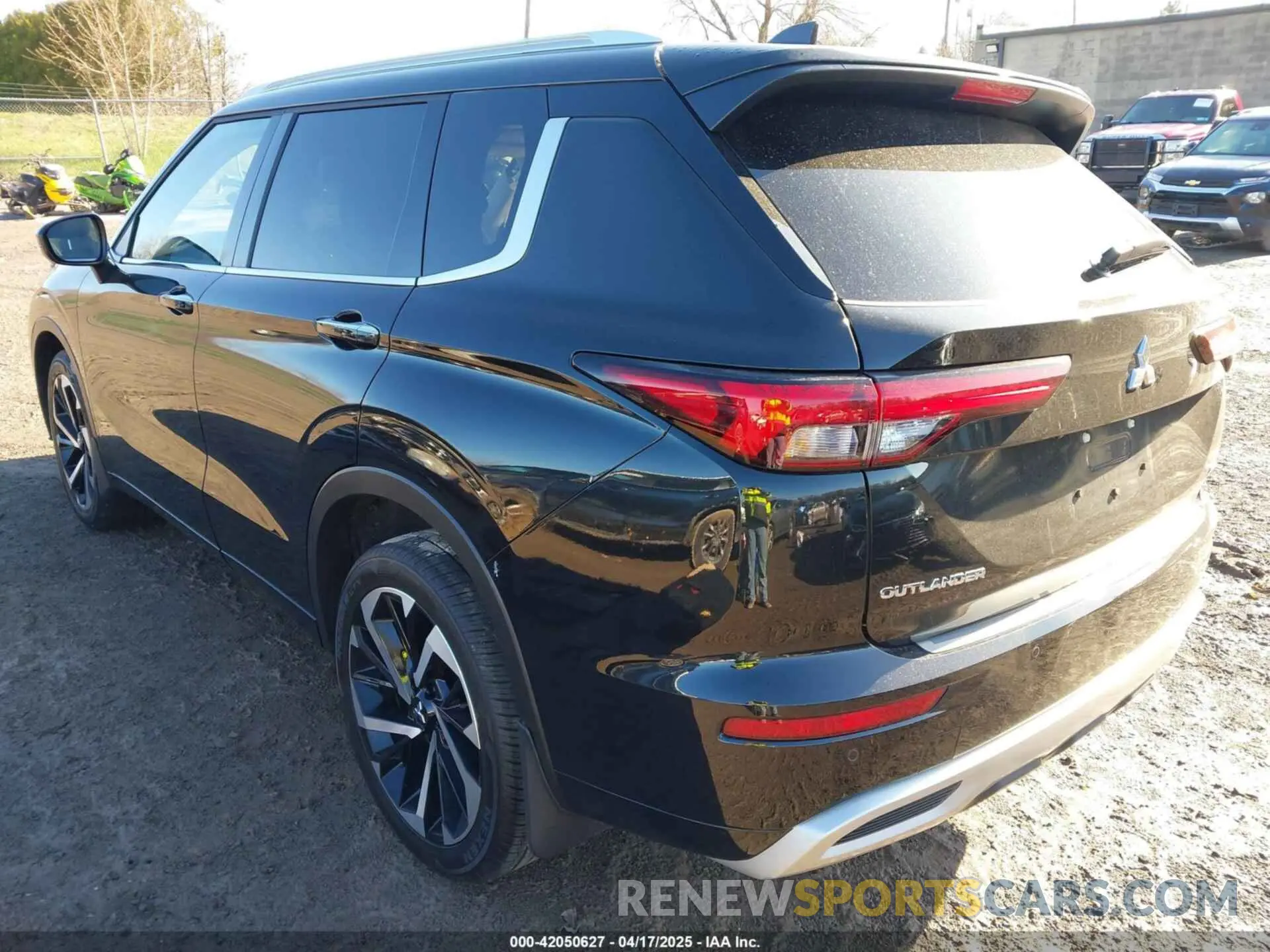 3 fotografías del automóvil dañado JA4J4WA8XRZ090163 MITSUBISHI OUTLANDER 2024