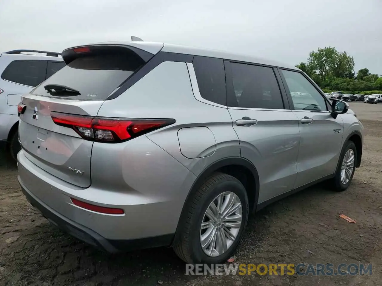 3 fotografías del automóvil dañado JA4T5UA91RZ049357 MITSUBISHI OUTLANDER 2024