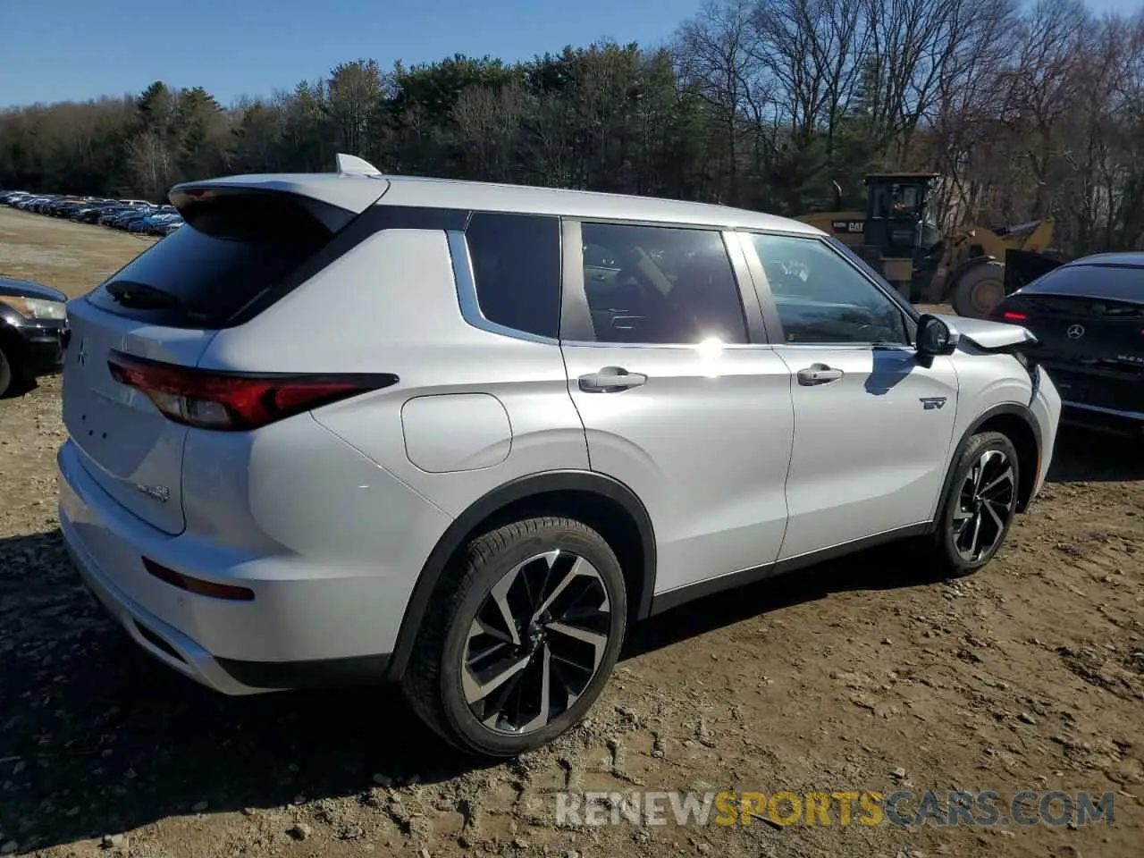 3 fotografías del automóvil dañado JA4T5VA95RZ064045 MITSUBISHI OUTLANDER 2024