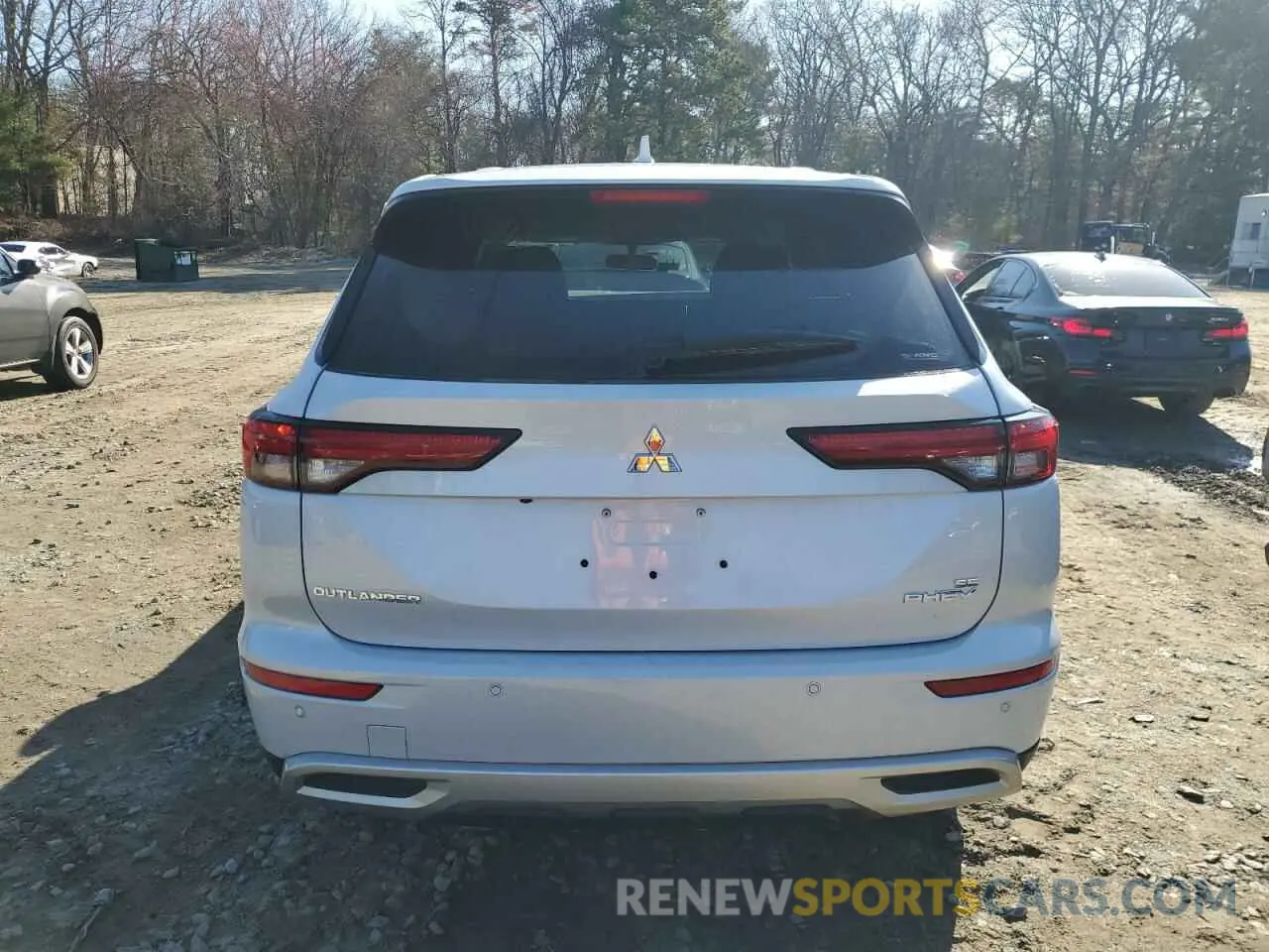 6 fotografías del automóvil dañado JA4T5VA95RZ064045 MITSUBISHI OUTLANDER 2024