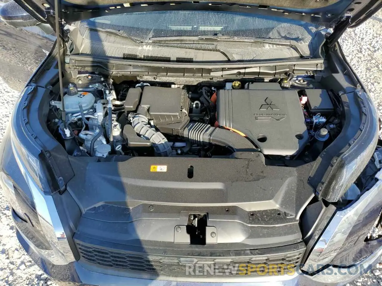 12 fotografías del automóvil dañado JA4T5VA97RZ023125 MITSUBISHI OUTLANDER 2024