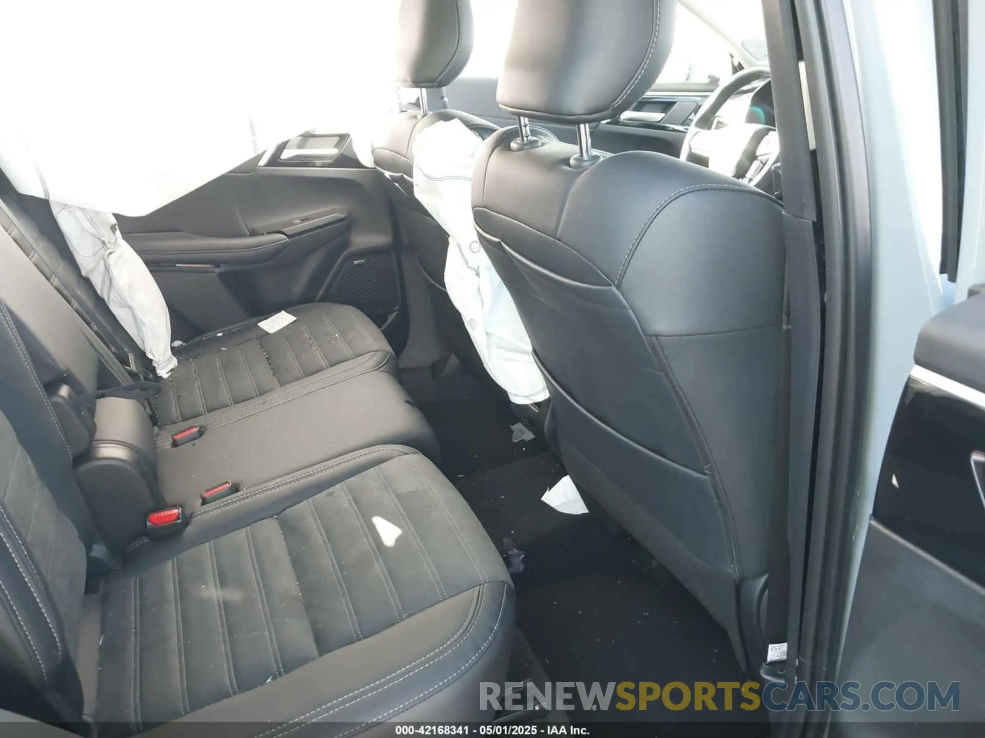 8 fotografías del automóvil dañado JA4J3VA87SZ018890 MITSUBISHI OUTLANDER 2025
