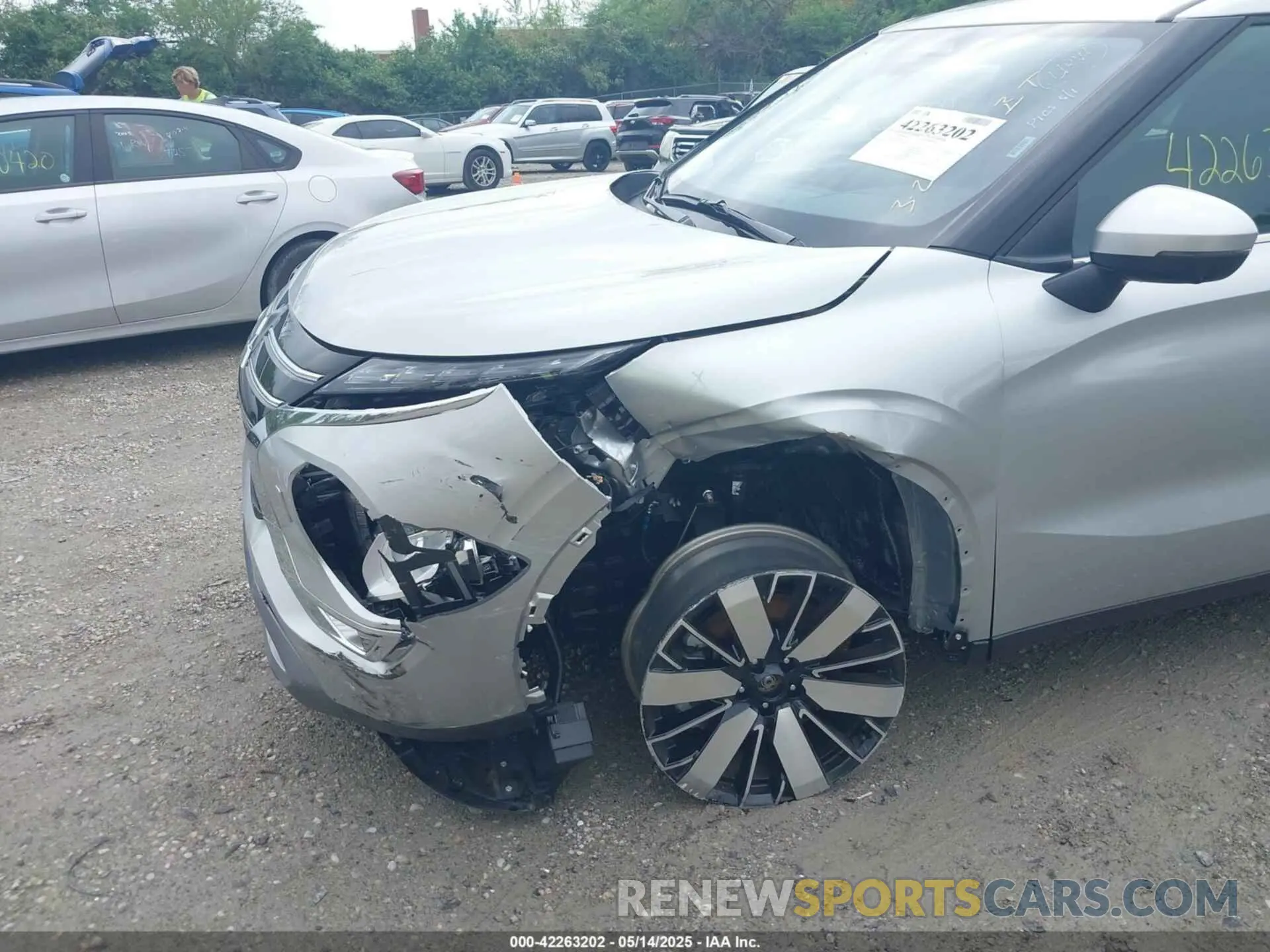6 fotografías del automóvil dañado JA4J4VA86SZ014584 MITSUBISHI OUTLANDER 2025