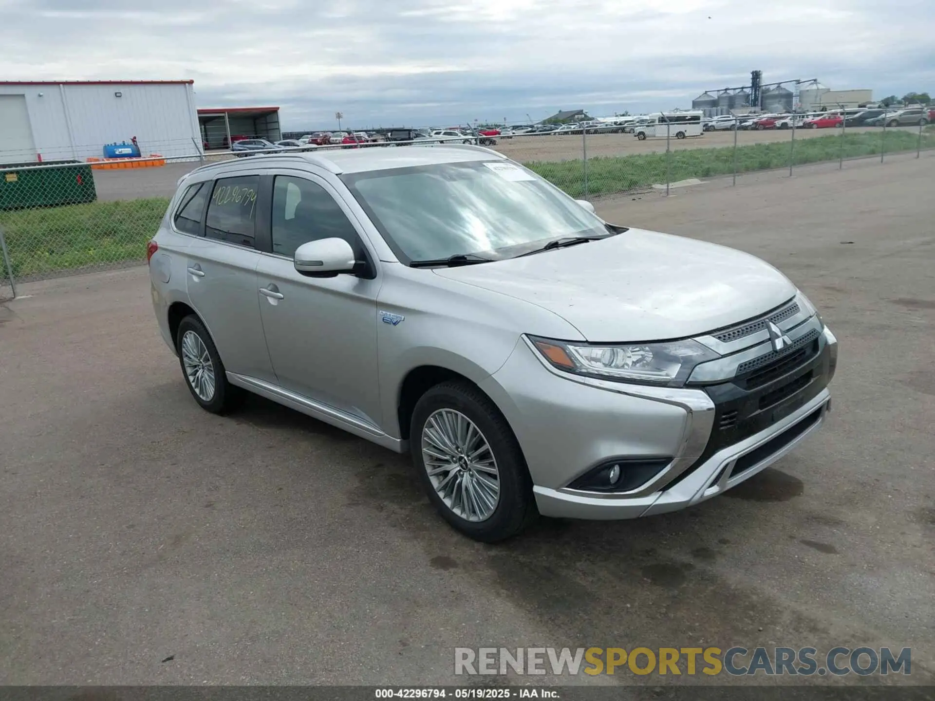 1 fotografías del automóvil dañado JA4J24A53KZ053560 MITSUBISHI OUTLANDER PHEV 2019