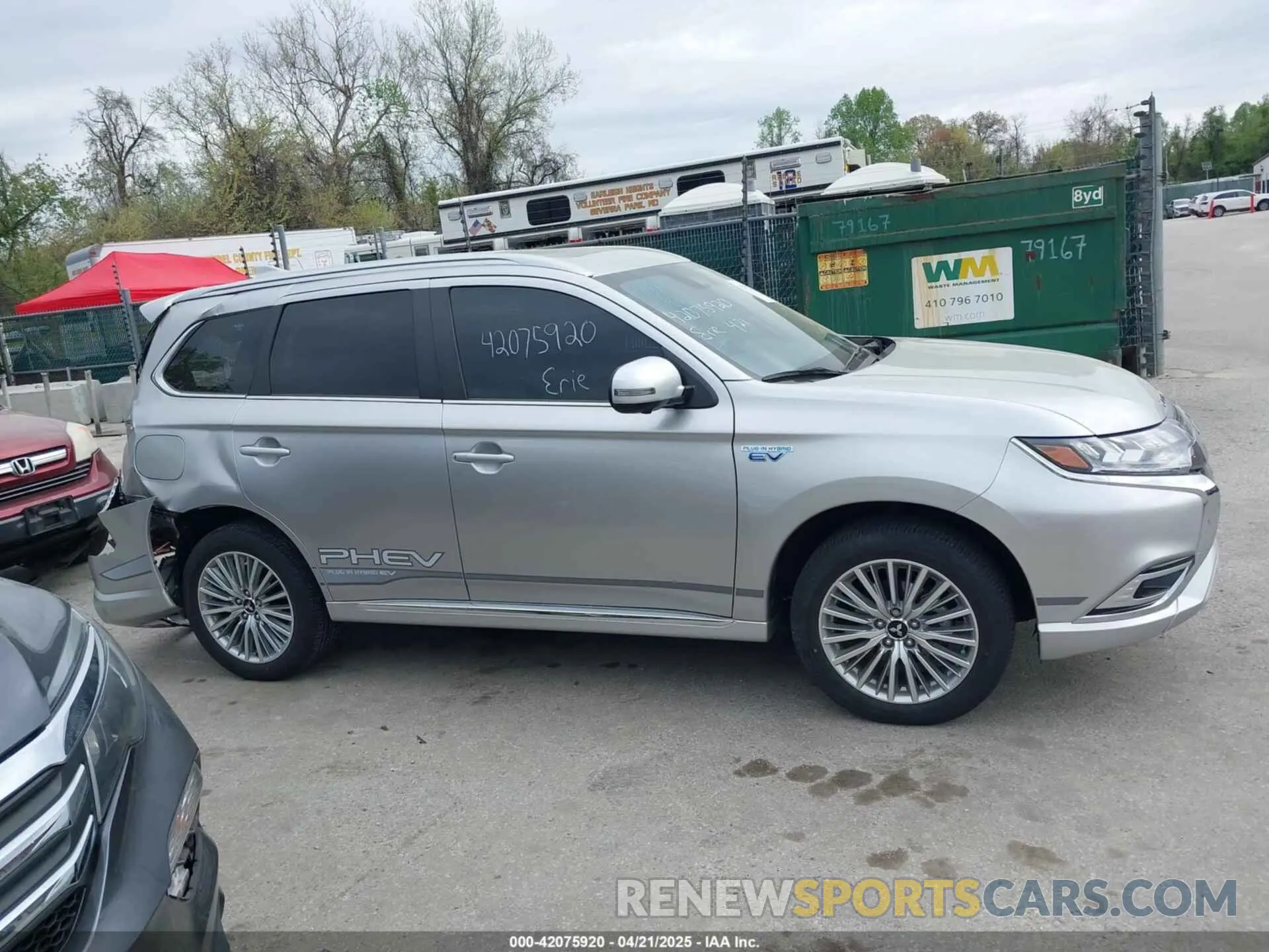 13 fotografías del automóvil dañado JA4J24A54KZ047069 MITSUBISHI OUTLANDER PHEV 2019