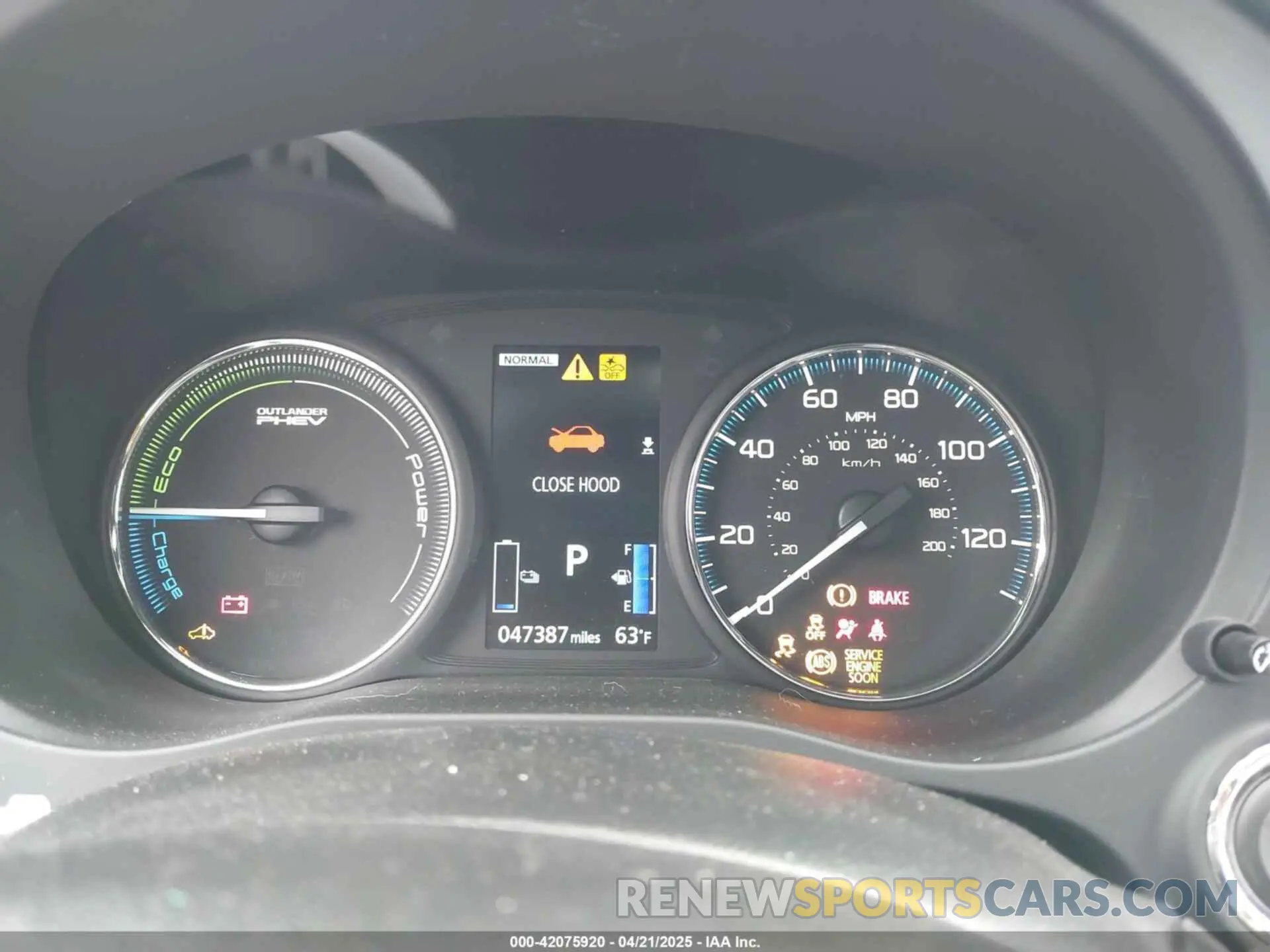 7 fotografías del automóvil dañado JA4J24A54KZ047069 MITSUBISHI OUTLANDER PHEV 2019