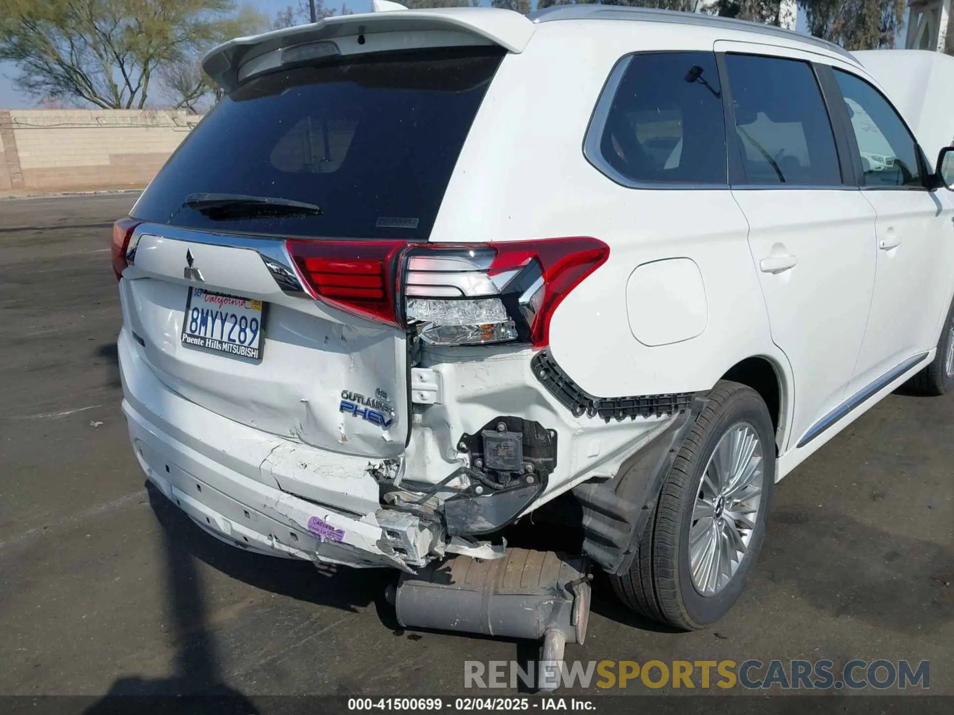 6 fotografías del automóvil dañado JA4J24A57KZ049706 MITSUBISHI OUTLANDER PHEV 2019