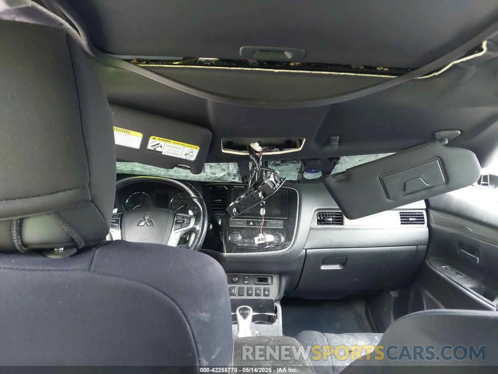 22 fotografías del automóvil dañado JA4J24A5XKZ051210 MITSUBISHI OUTLANDER PHEV 2019