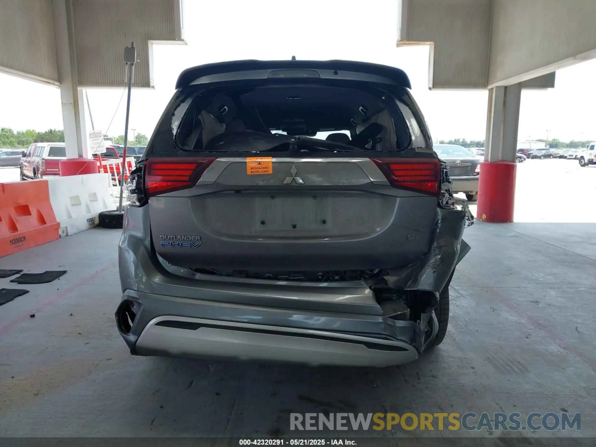 16 fotografías del automóvil dañado JA4J2VA70NZ033861 MITSUBISHI OUTLANDER PHEV 2022